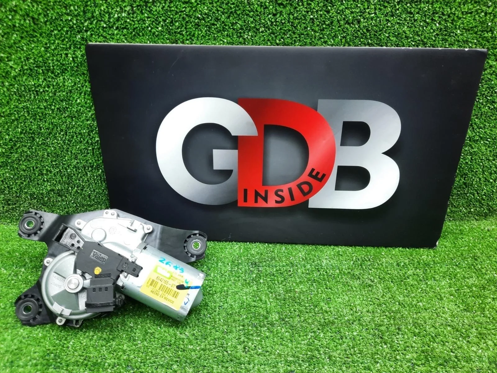 Мотор дворников BMW X5 23.09.2011 67636942165 E70 N55B30A, задний