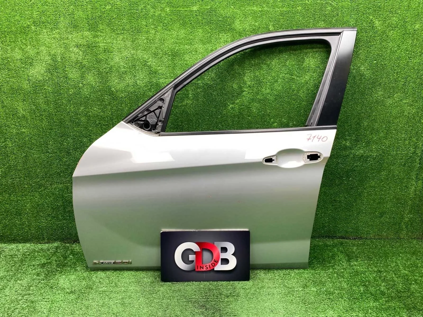 Дверь BMW X1 23.03.2012 41517339357 E84 N20B20A, передняя левая