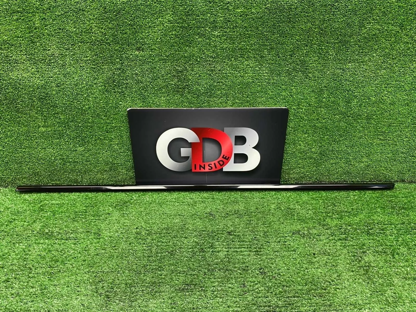 Молдинг shadowline BMW 3 series 30.10.2015 51357260543 F30 N47D20C, задний левый