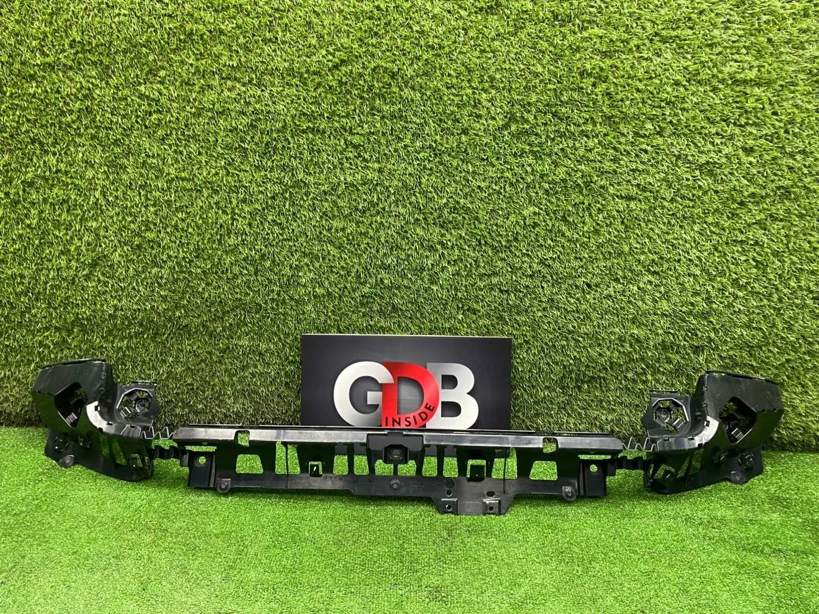 Кронштейн бампера BMW 1 series 31.07.2015 51127371712 F20 B38B15A, задний