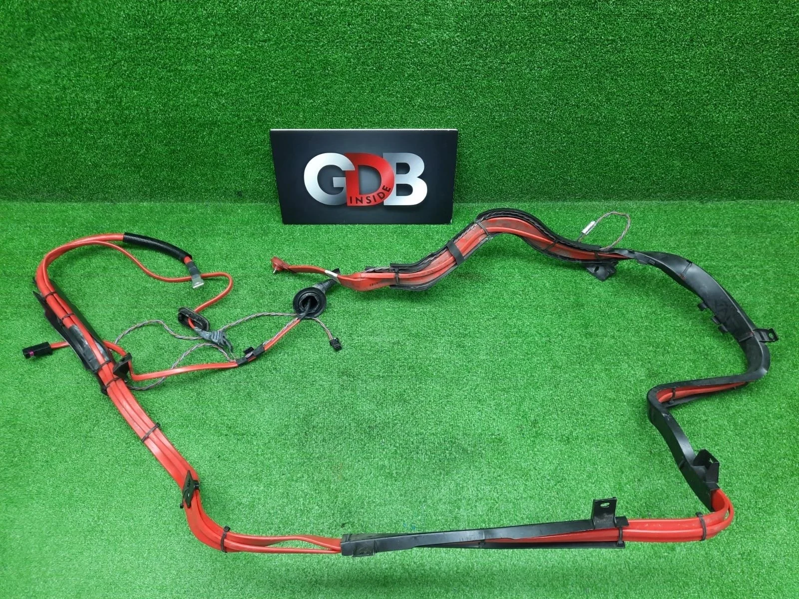 Плюсовой провод аккумулятора BMW 5 series 2012 61129348288 F10 N20B20B