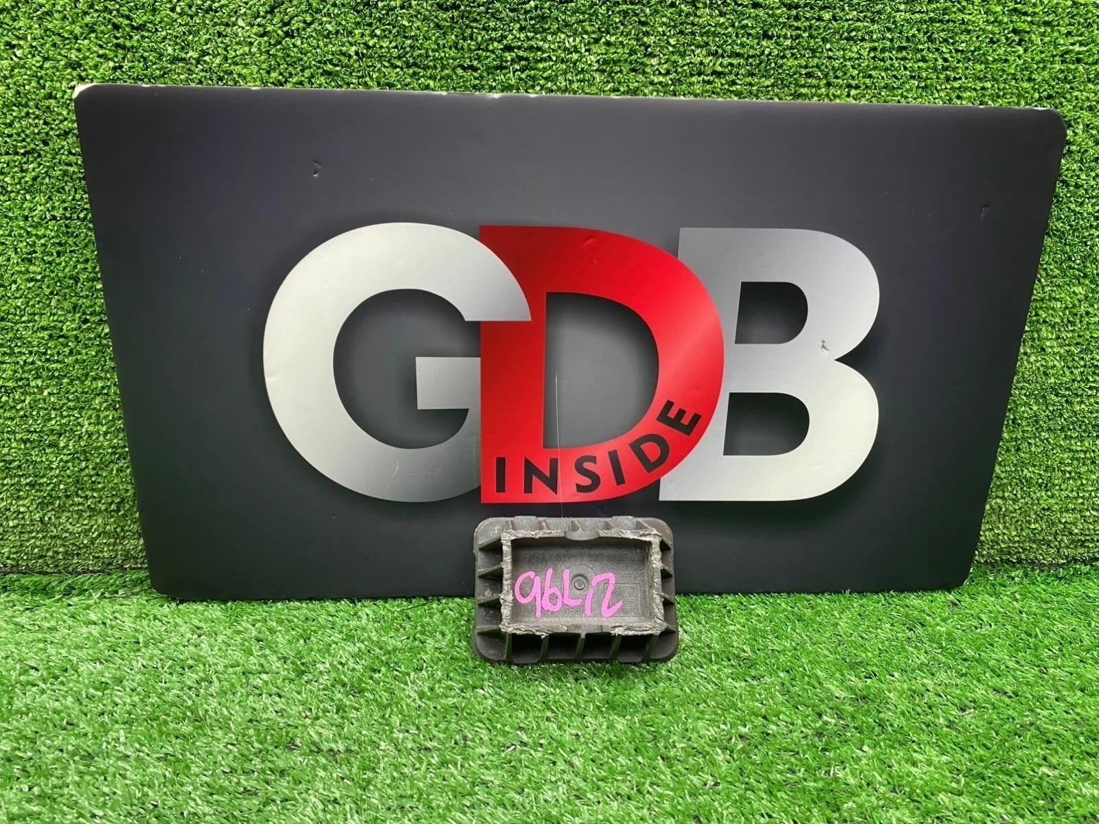 Поддомкратник Bmw 5 Series 20.05.2010 51717123311 F10 N52B30AF