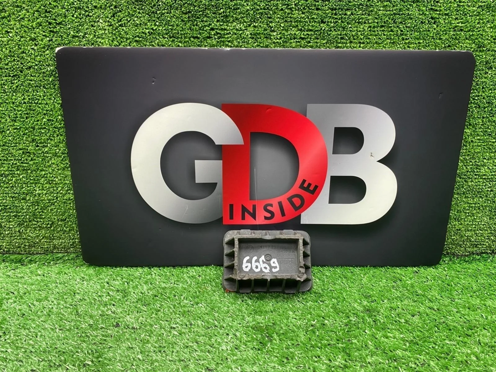 Поддомкратник Bmw 5 Series 2010 51717123311 F10 N52B25AF