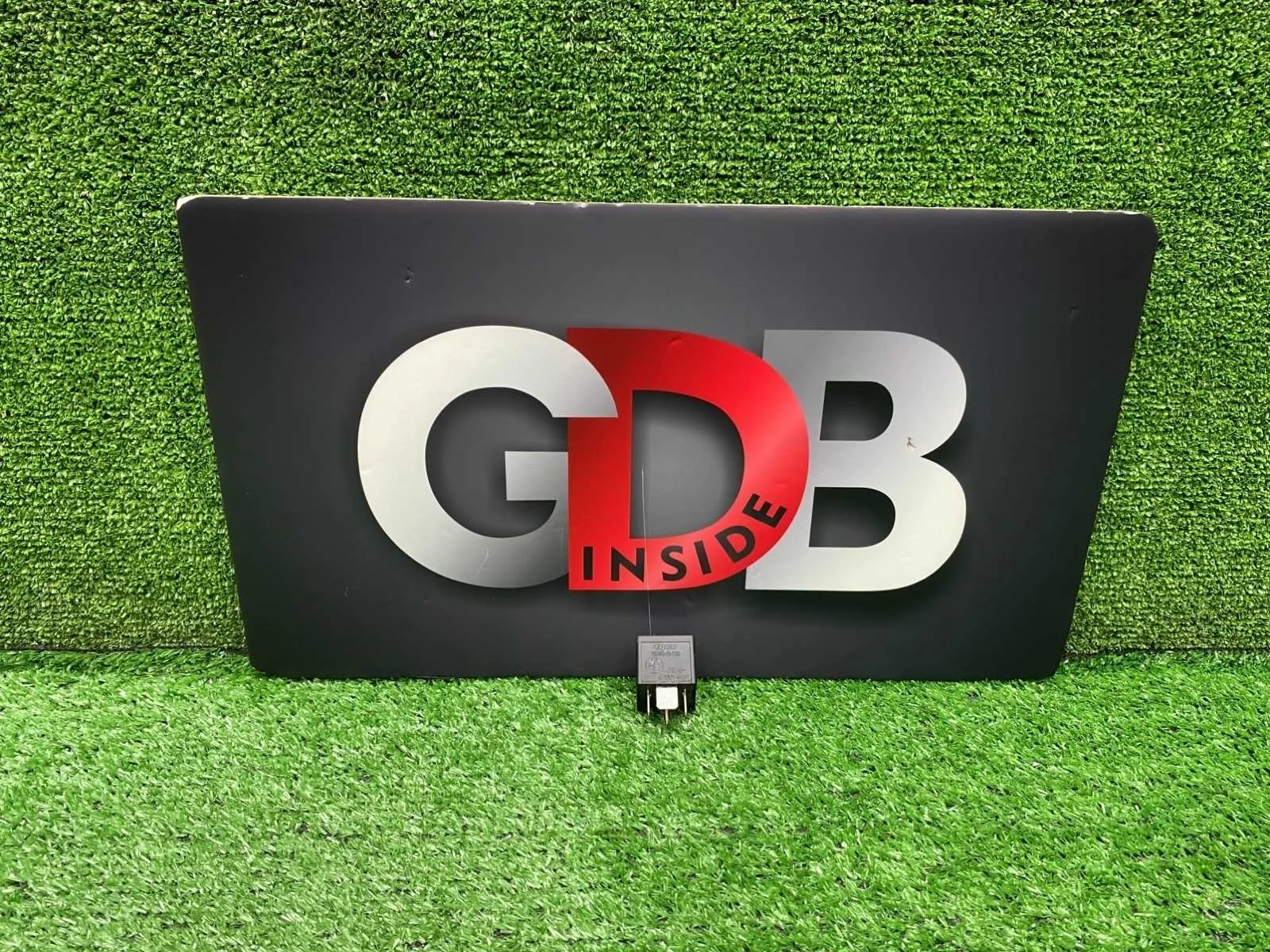 Реле BMW 5 series 20.05.2010 61366901469 F10 N52B30AF