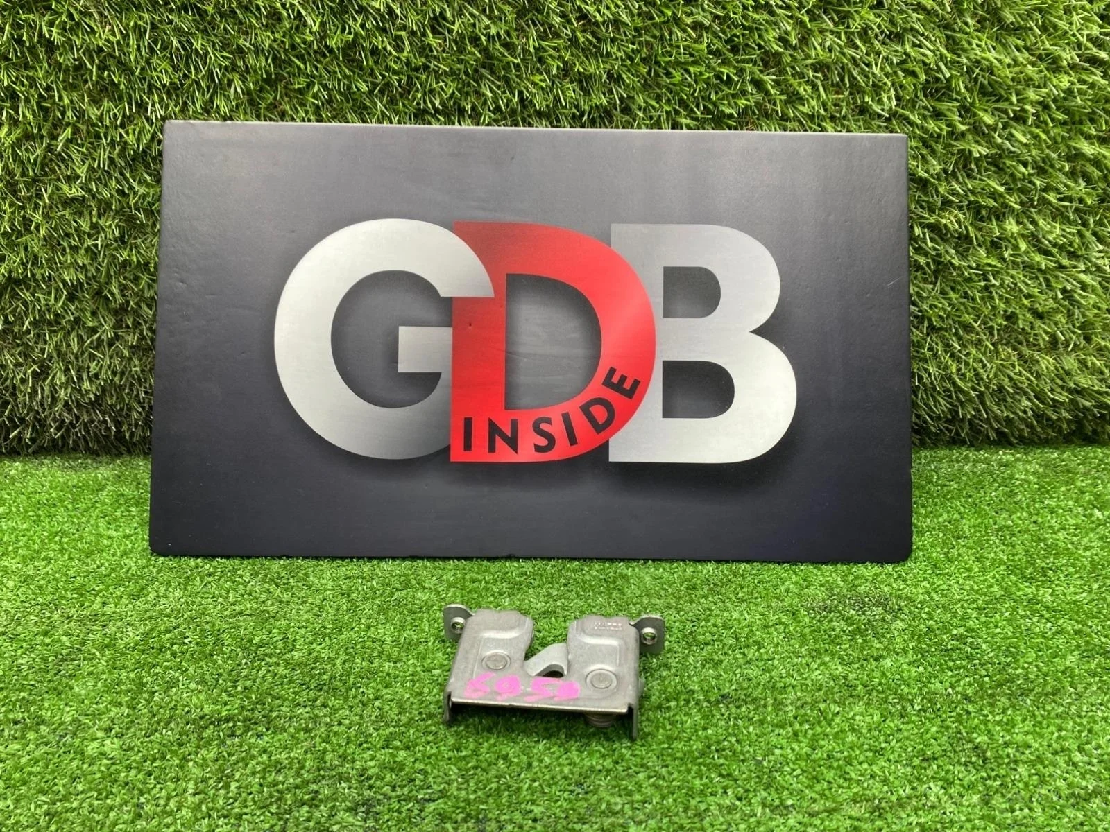 Замок капота BMW X1 25.10.2011 51237008755 E84 N20B20A