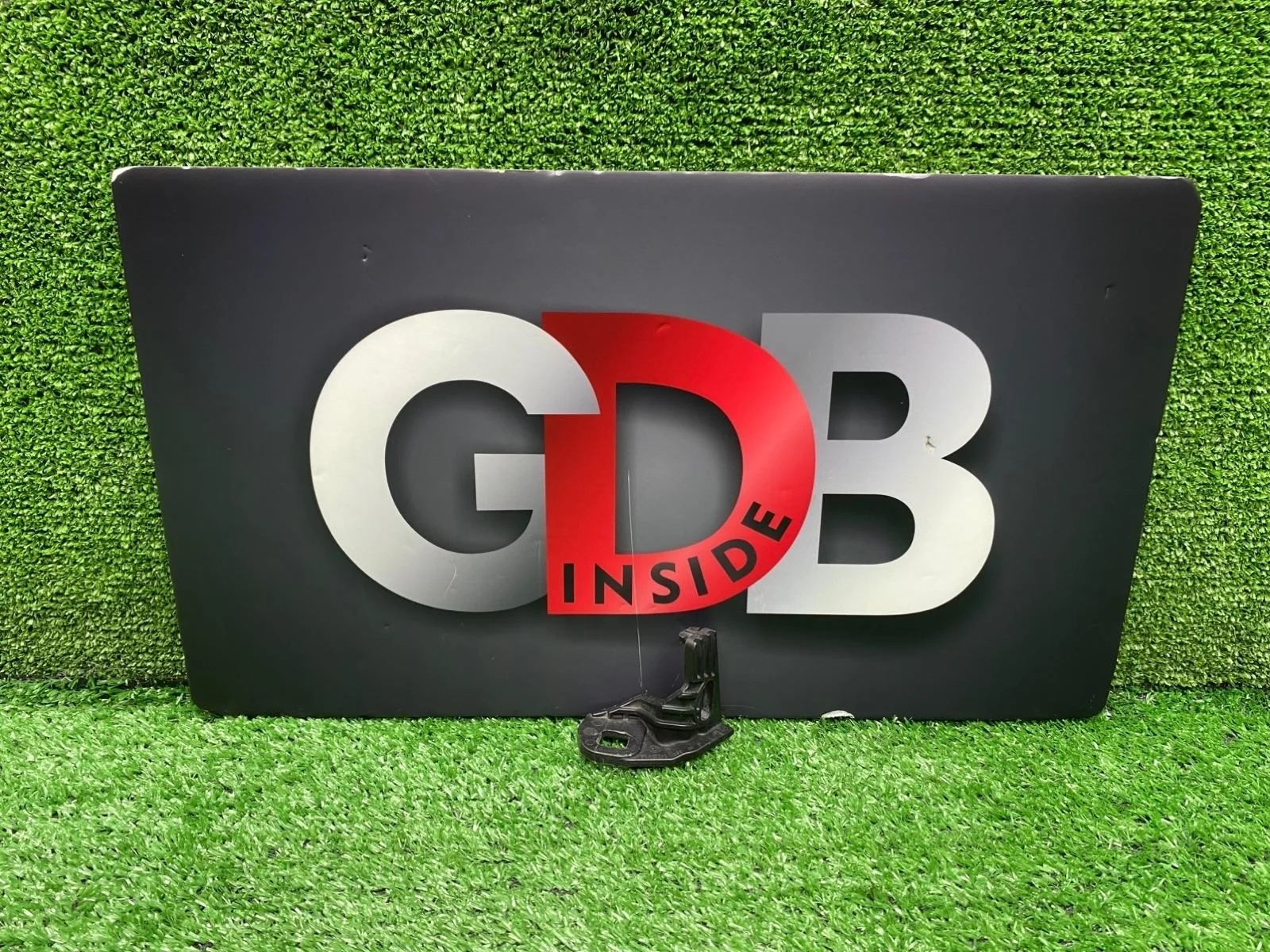 Кронштейн фары BMW 1 series 28.04.2012 51647273066 F20 N13B16A, передний правый