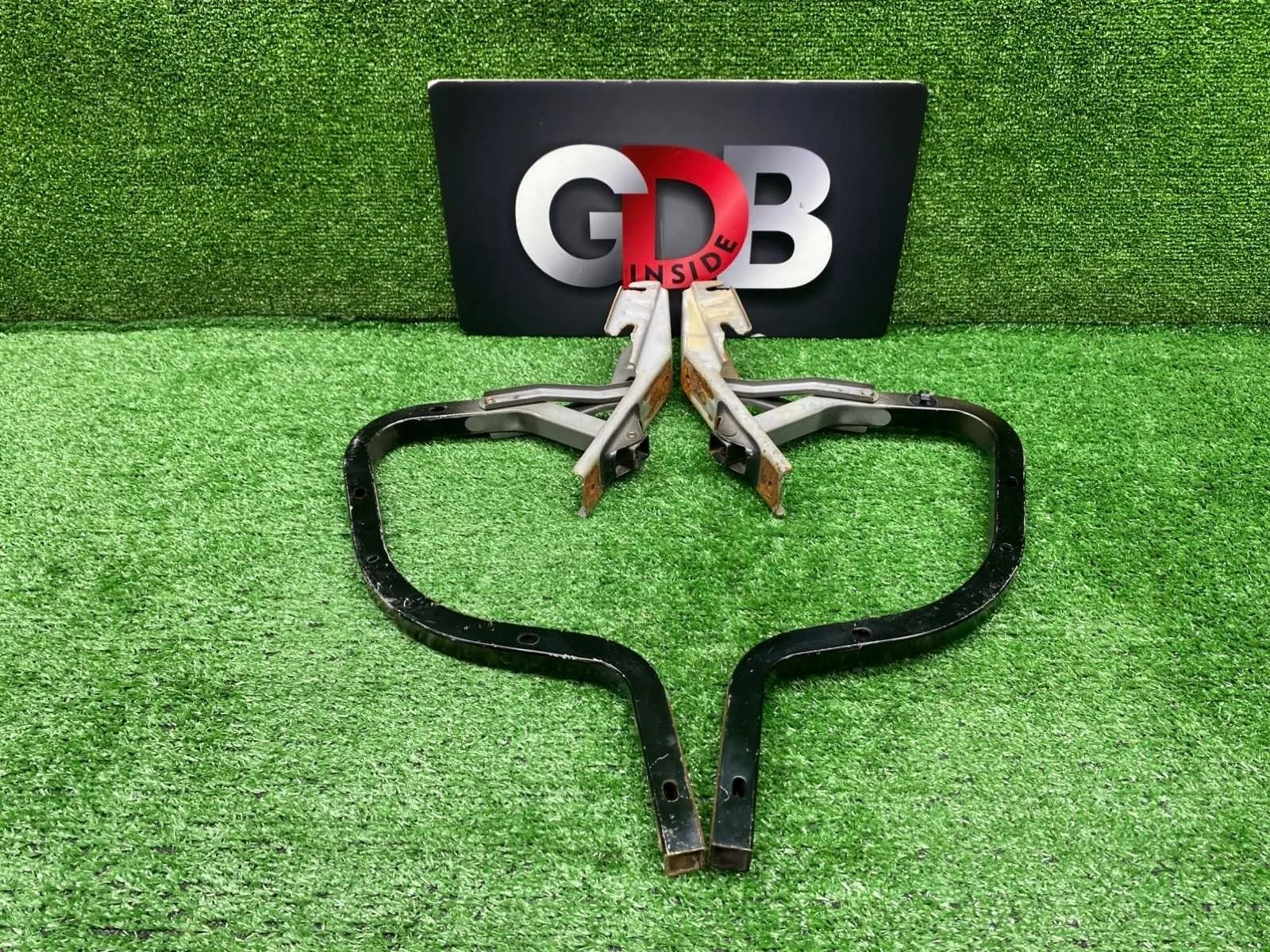 Петля багажника Toyota Camry 02.2008 6451033060 ACV40 2AZ-FE, задняя