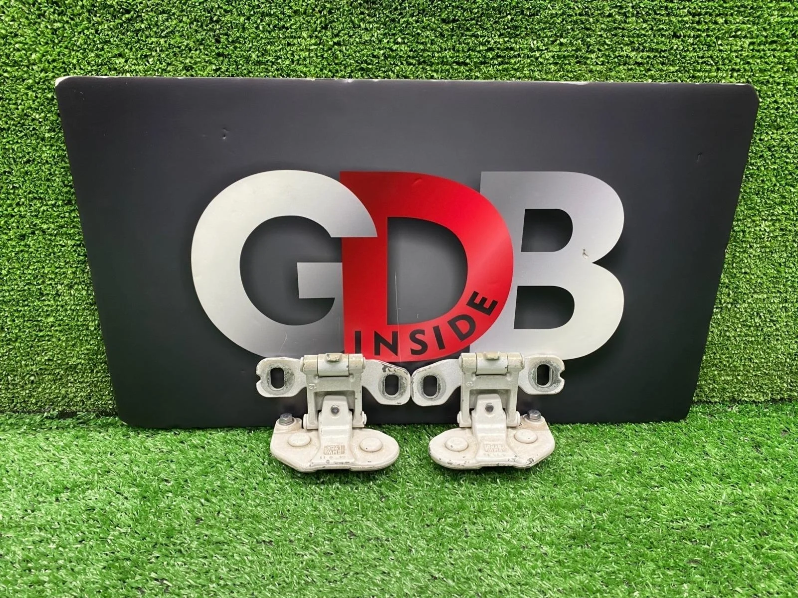 Петля багажника BMW X1 25.10.2011 41627067219 E84 N20B20A