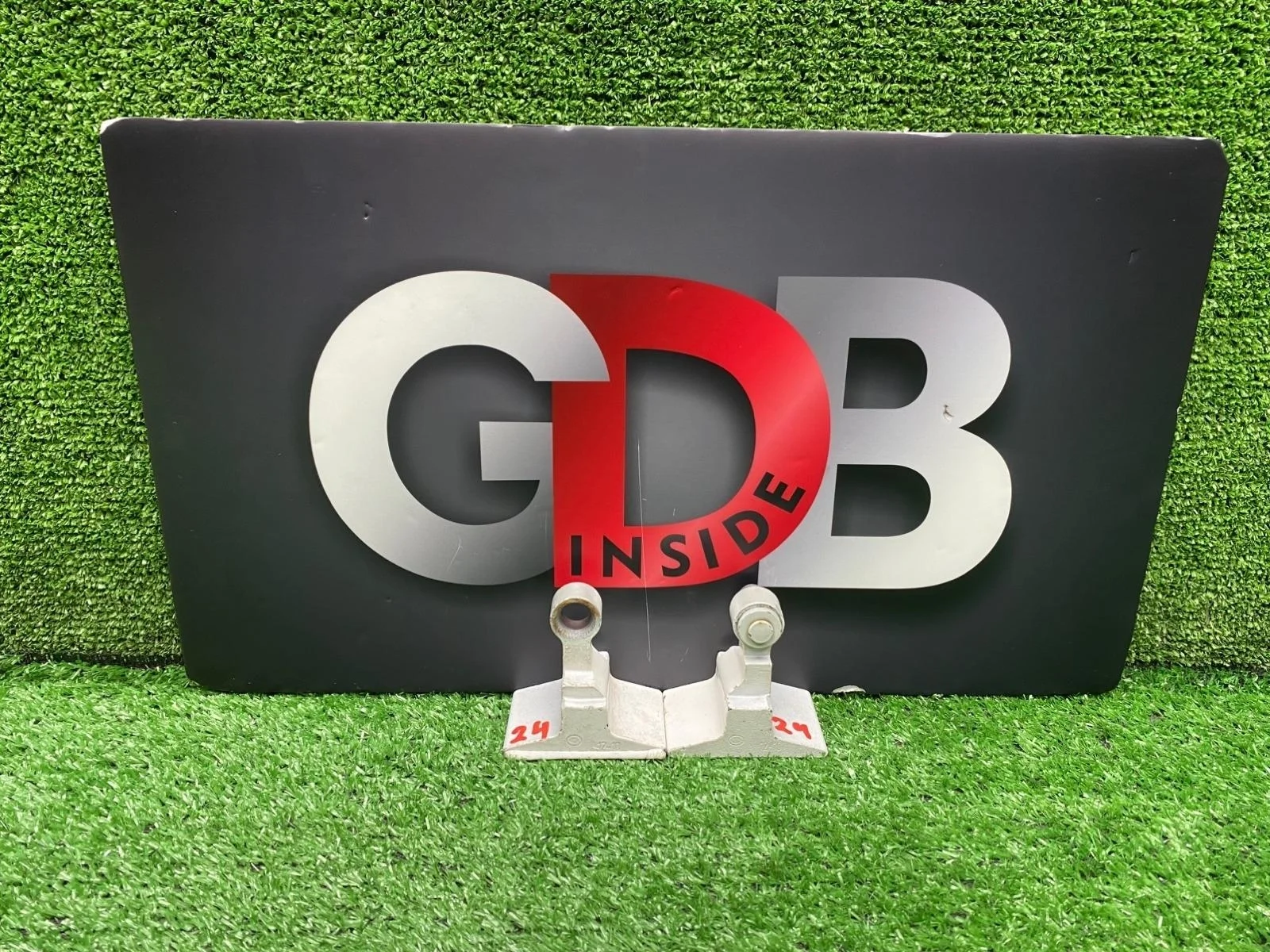 Петля двери BMW 5 series 2011 41517259592 F11 N52B25A, передняя правая