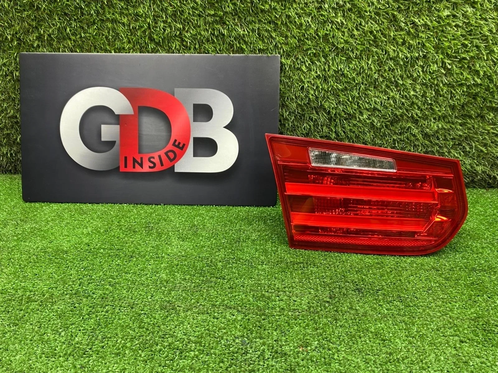 Фонарь внутренний BMW 3 series 16.01.2013 63217372793 F30 N20B20B, задний левый