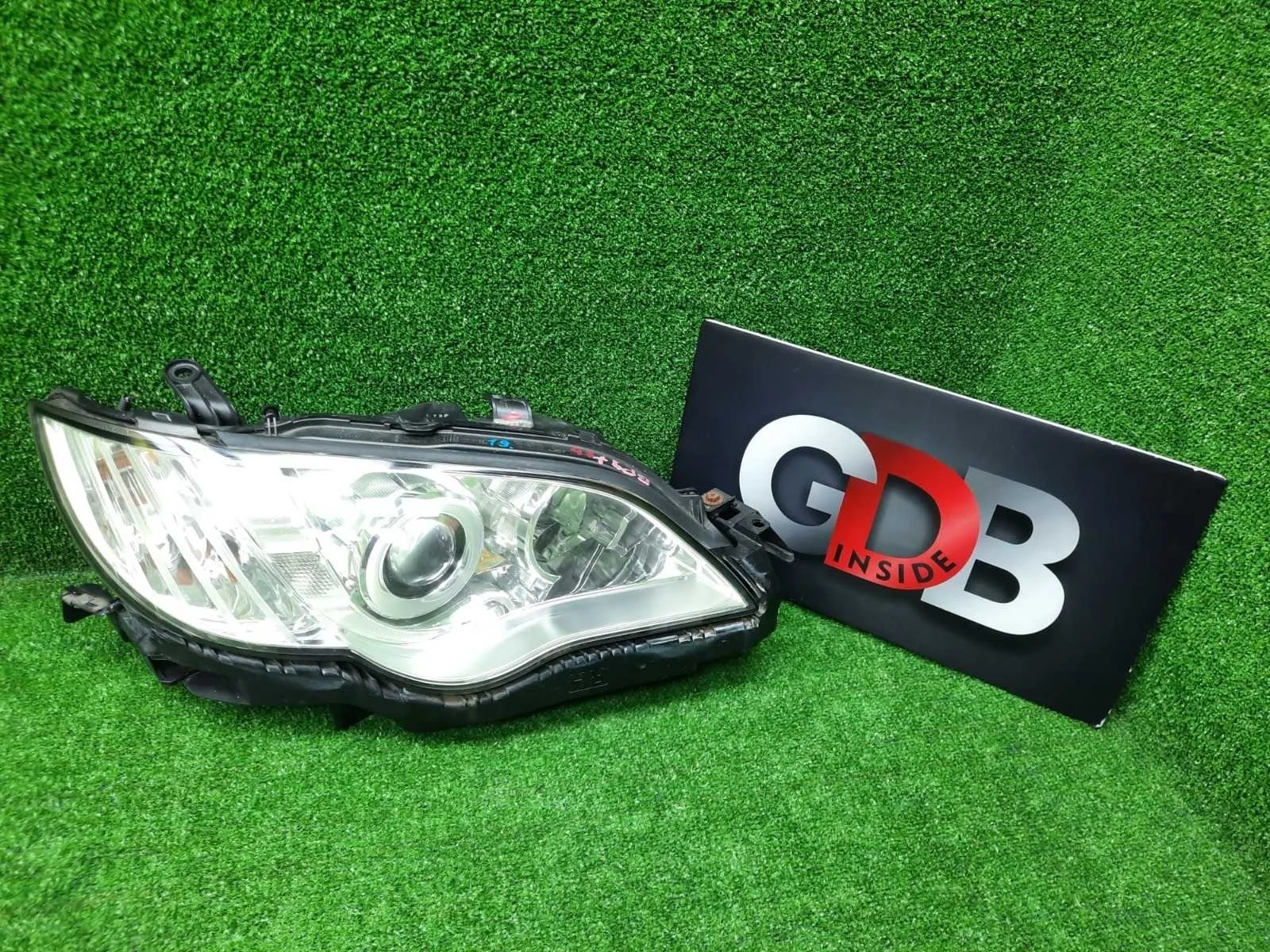 Фара Subaru Legacy 84001AG340 BL5, передняя правая