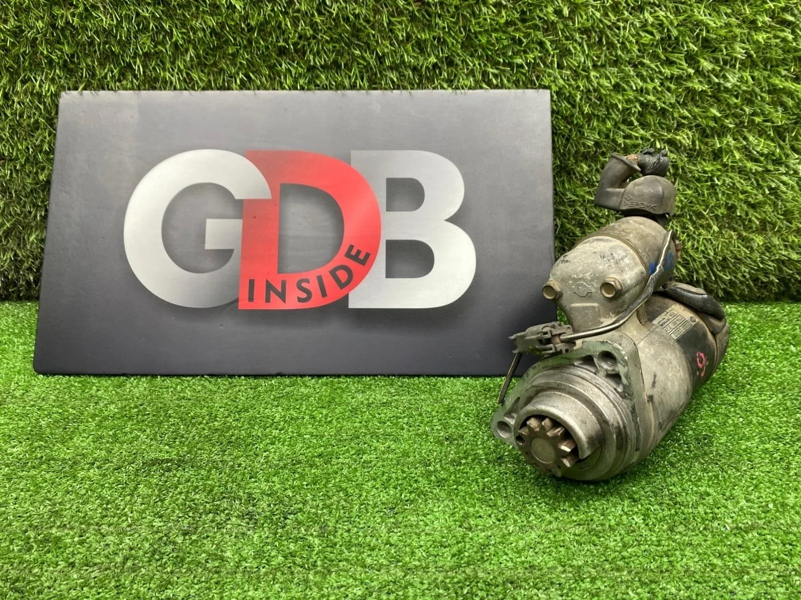 Стартер Nissan Fuga 23300CG000 Y50 VQ35DE