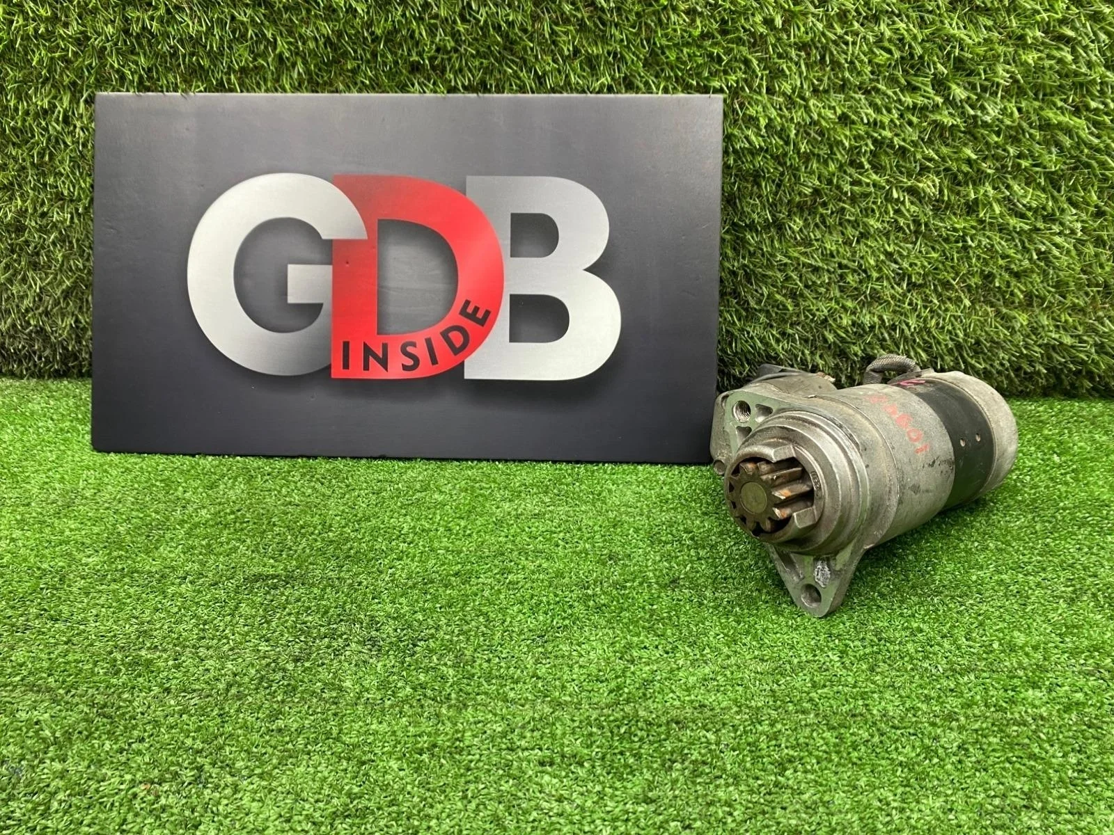 Стартер Nissan Fuga 23300CG000 Y50 VQ35DE