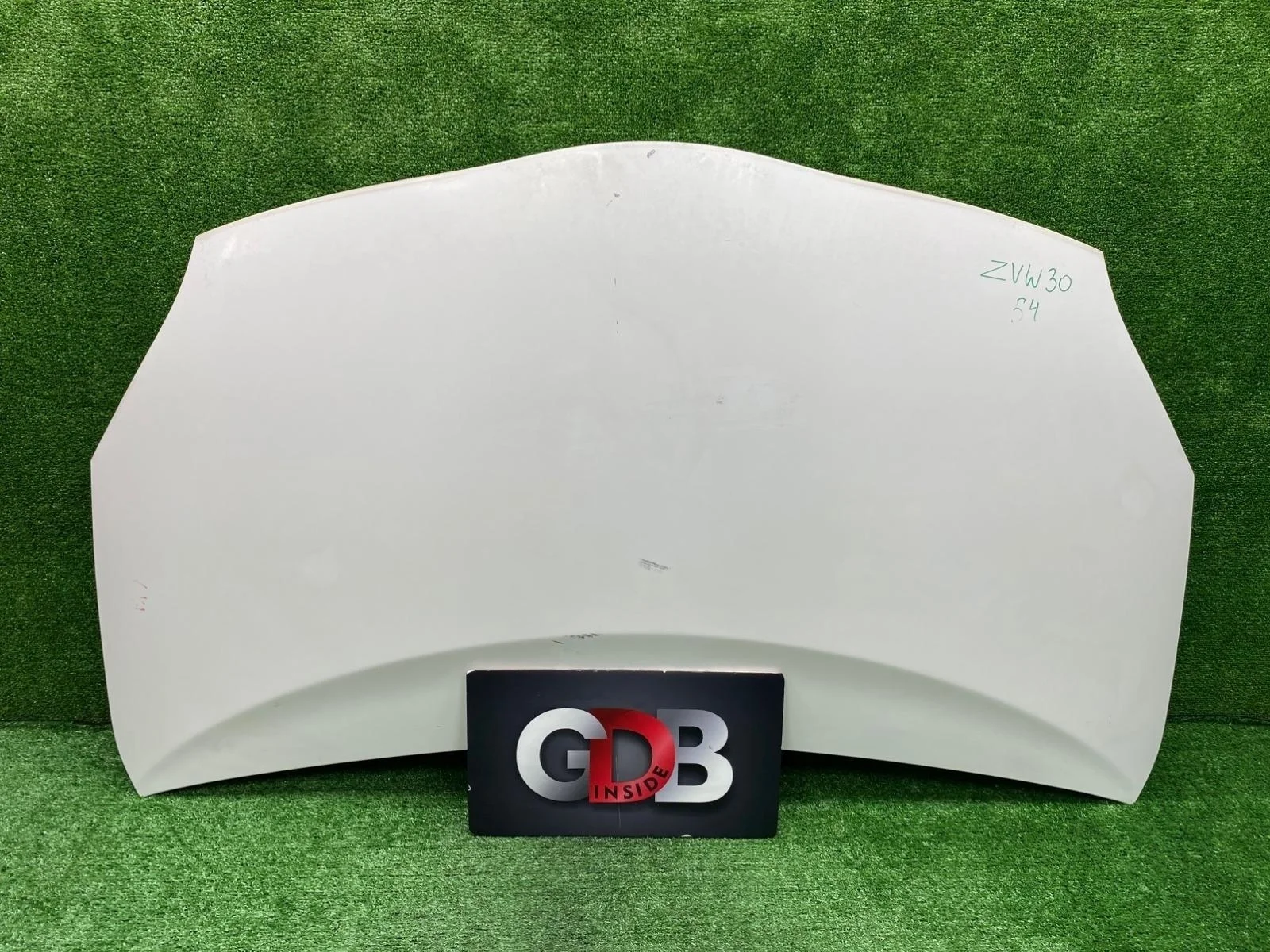 Капот Toyota Prius 5330147060 ZVW30