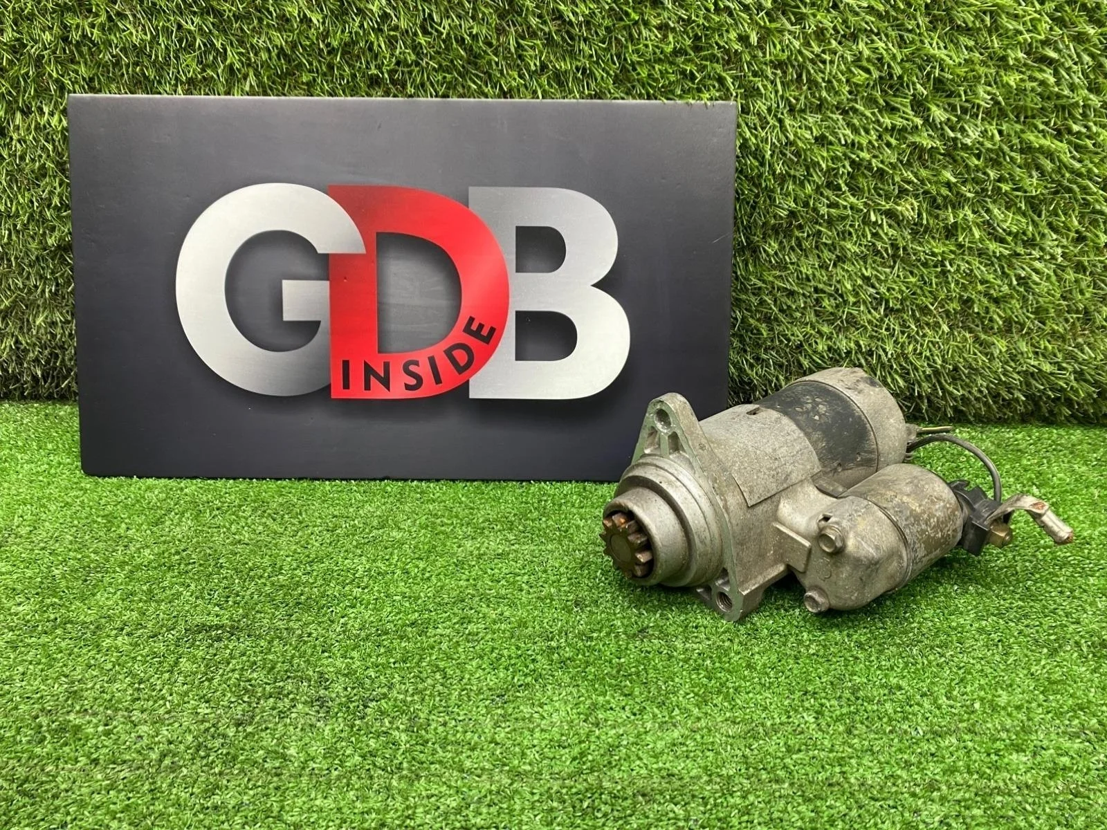 Стартер Nissan Fuga 23300CG000 Y50 VQ35DE