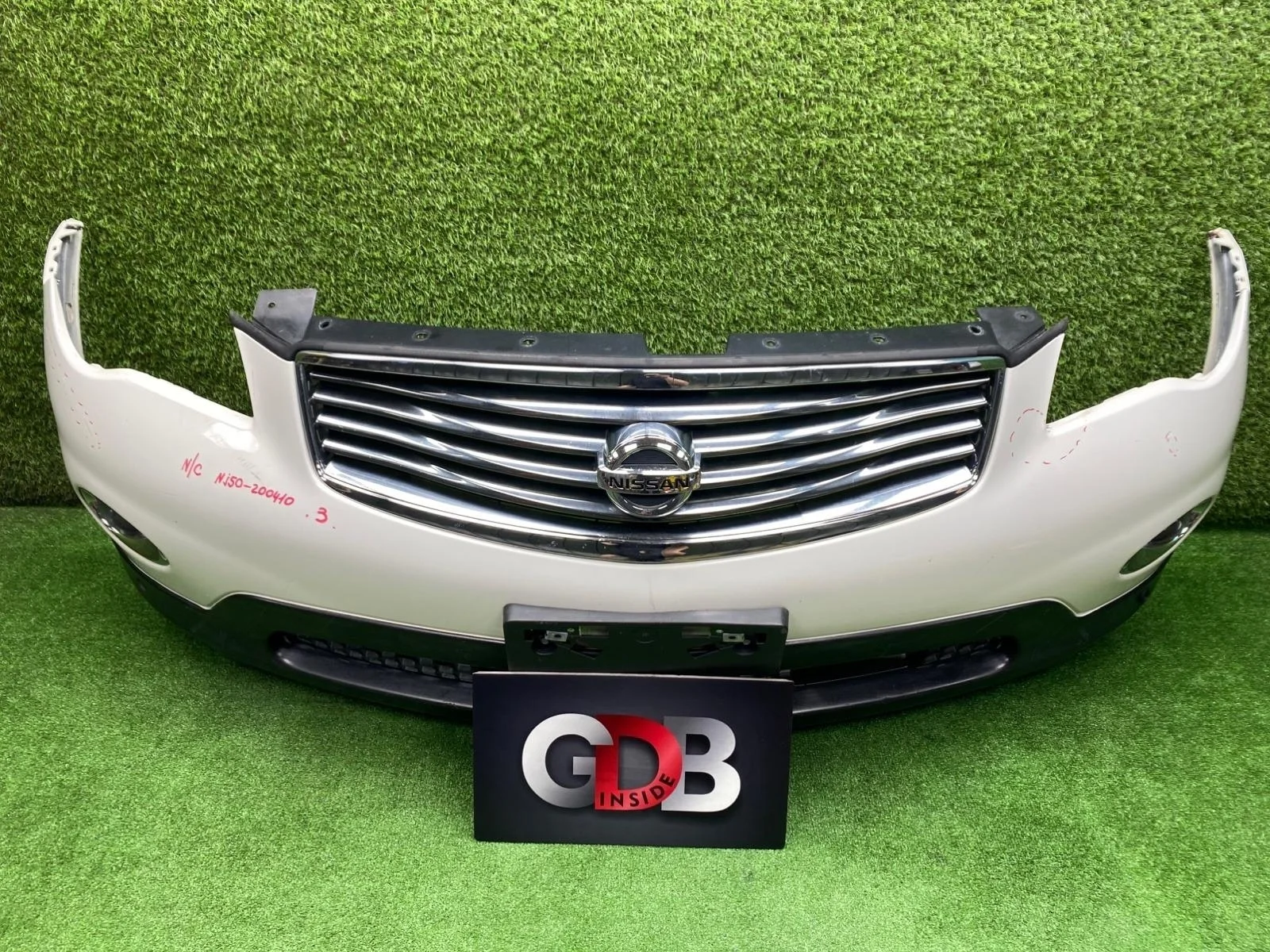 Бампер Nissan Skyline Crossover 620221BN J50, передний