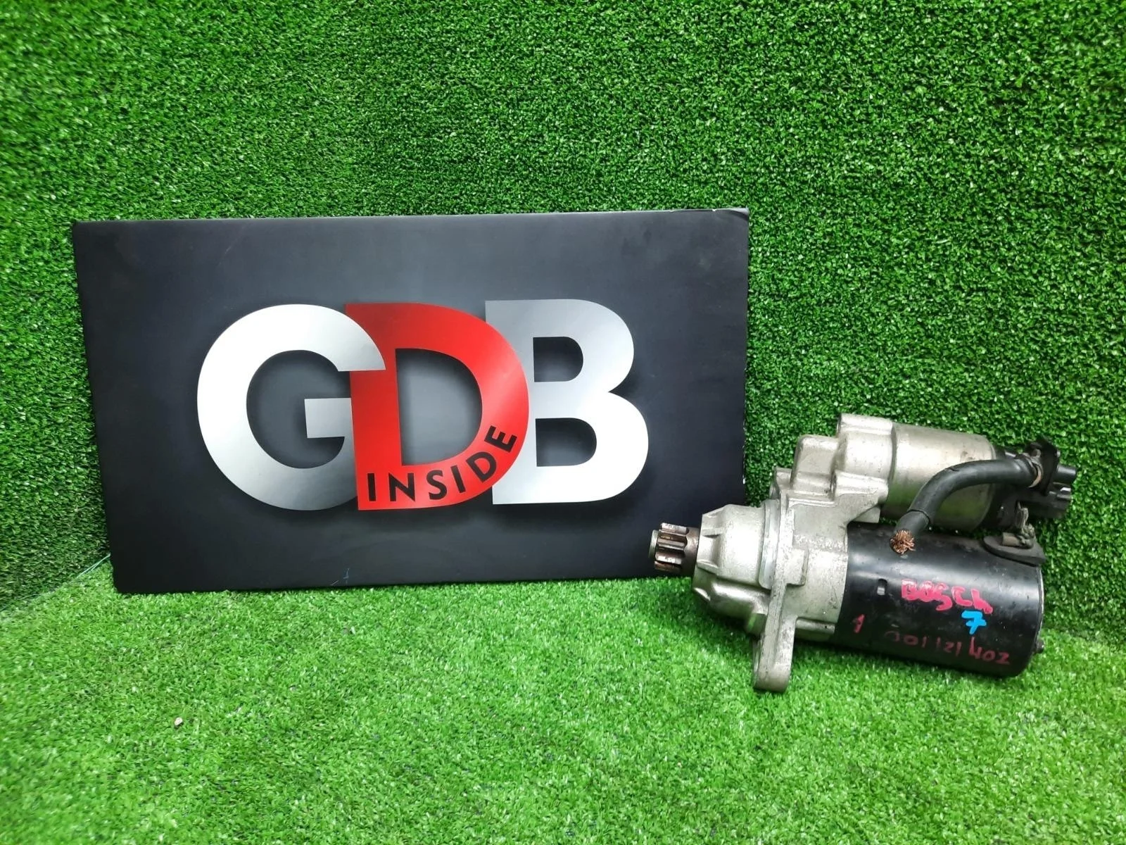 Стартер Volkswagen Golf 02M911023G MK5