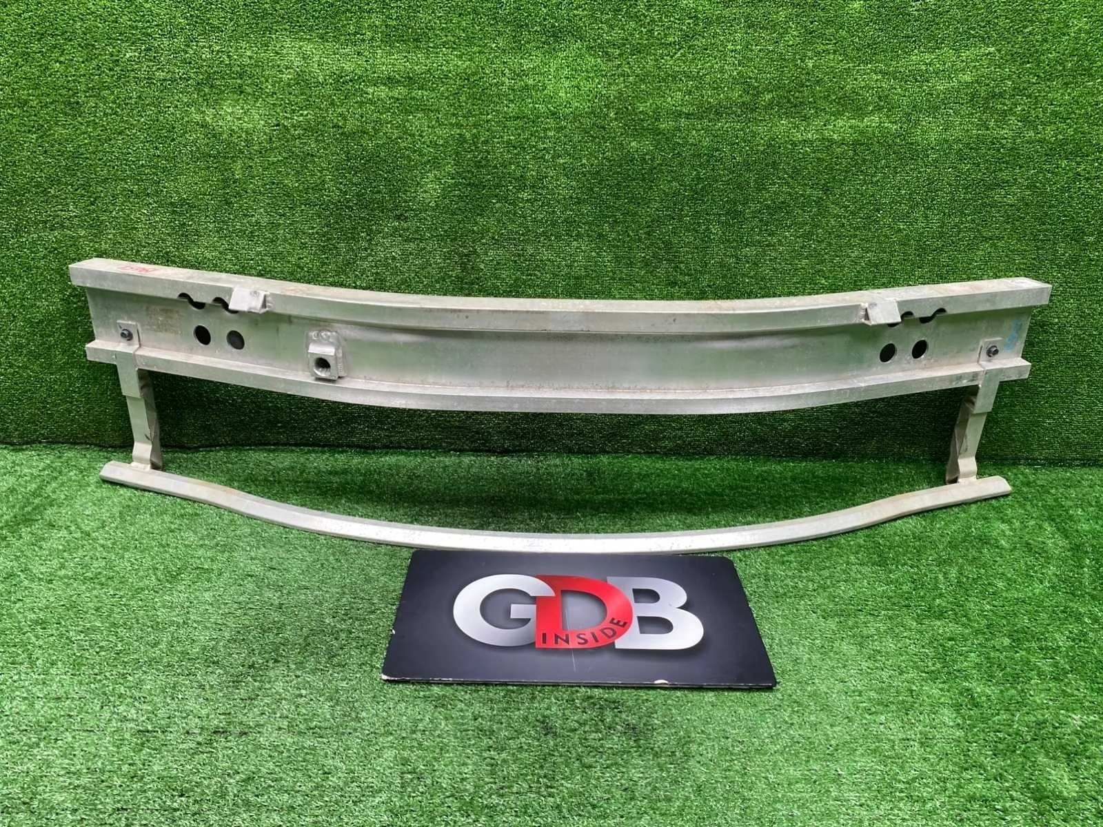 Усилитель бампера Nissan FUGA 620301MA0B KY51, передний