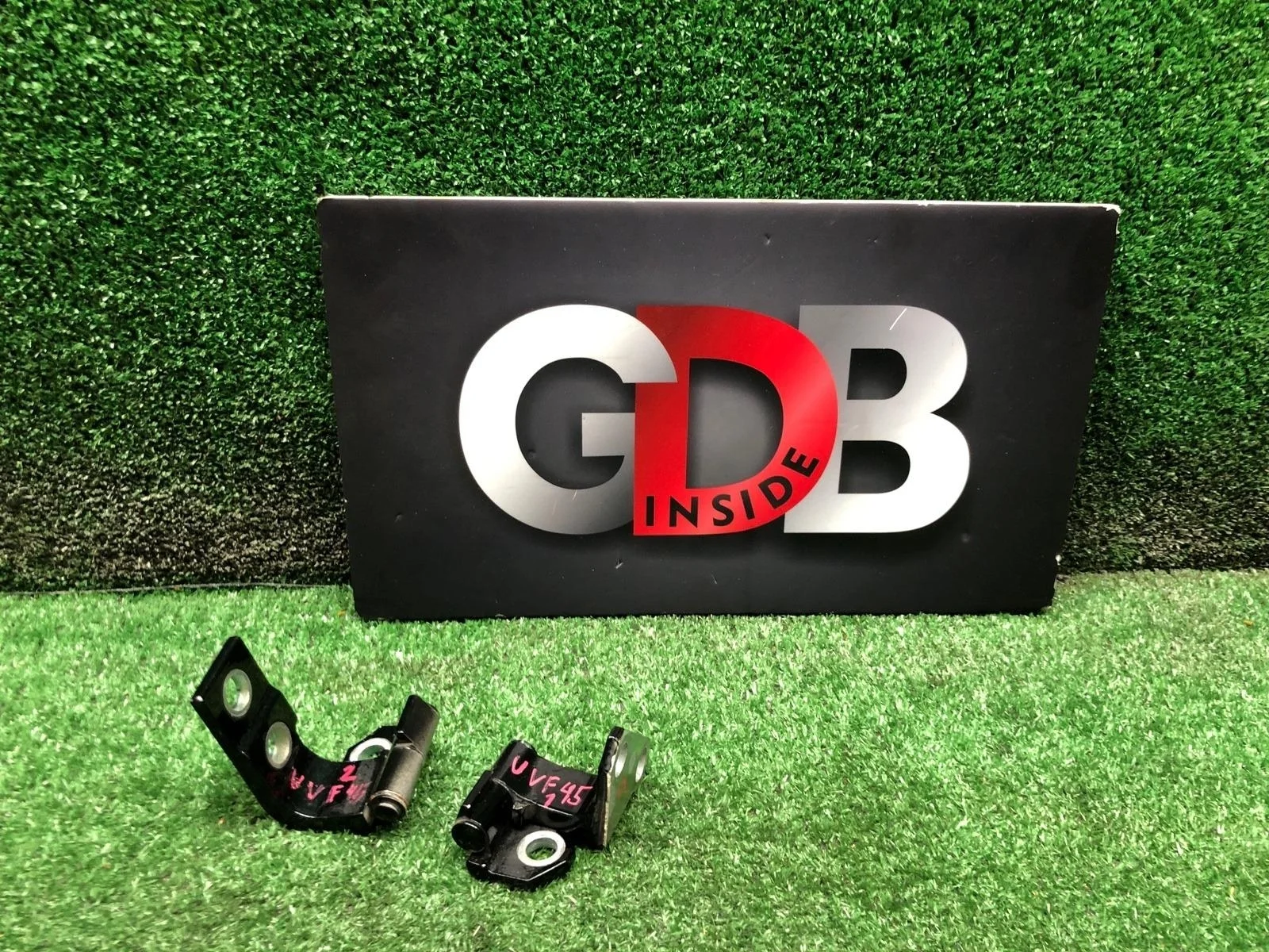 Петли двери Lexus Ls600H 11.2009 6874030080 UVF45 2UR-FSE, задние левые