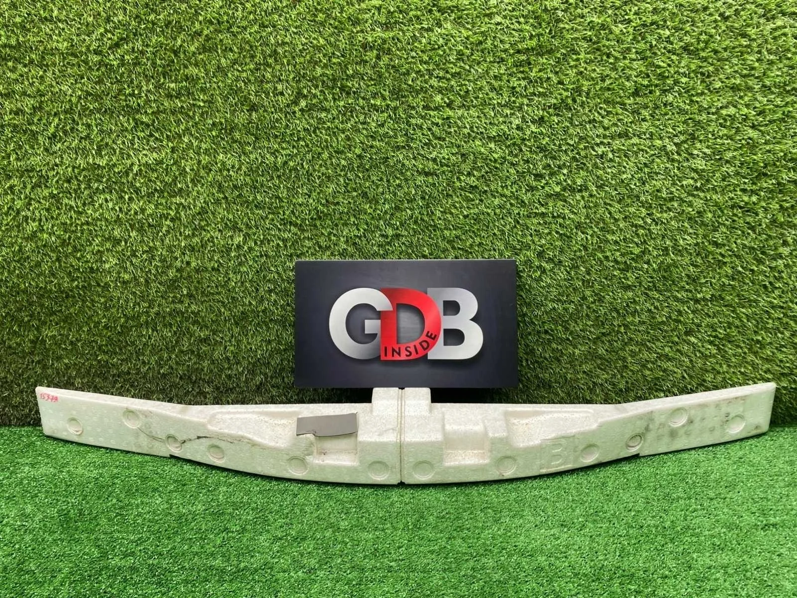 Абсорбер бампера Nissan Fuga 62090EJ70B PY50, передний