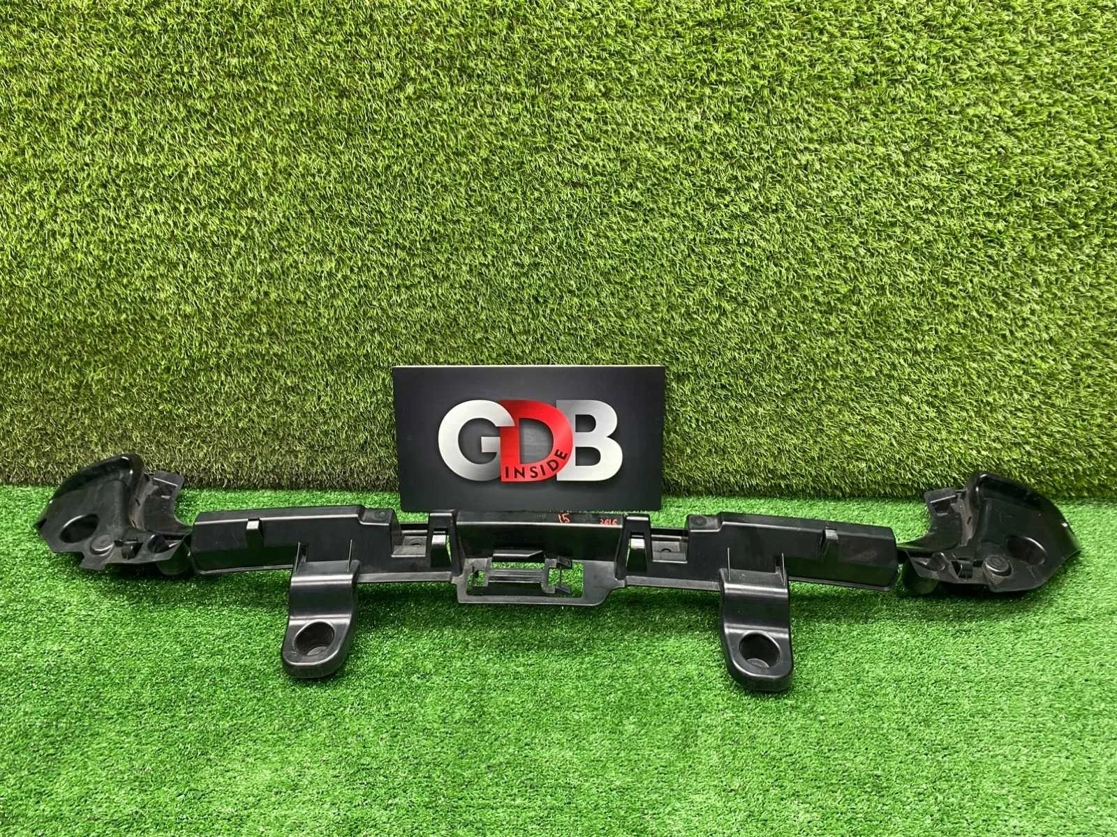 Кронштейн бампера BMW X1 2010 51122990161 E84 N52B30AE, задний