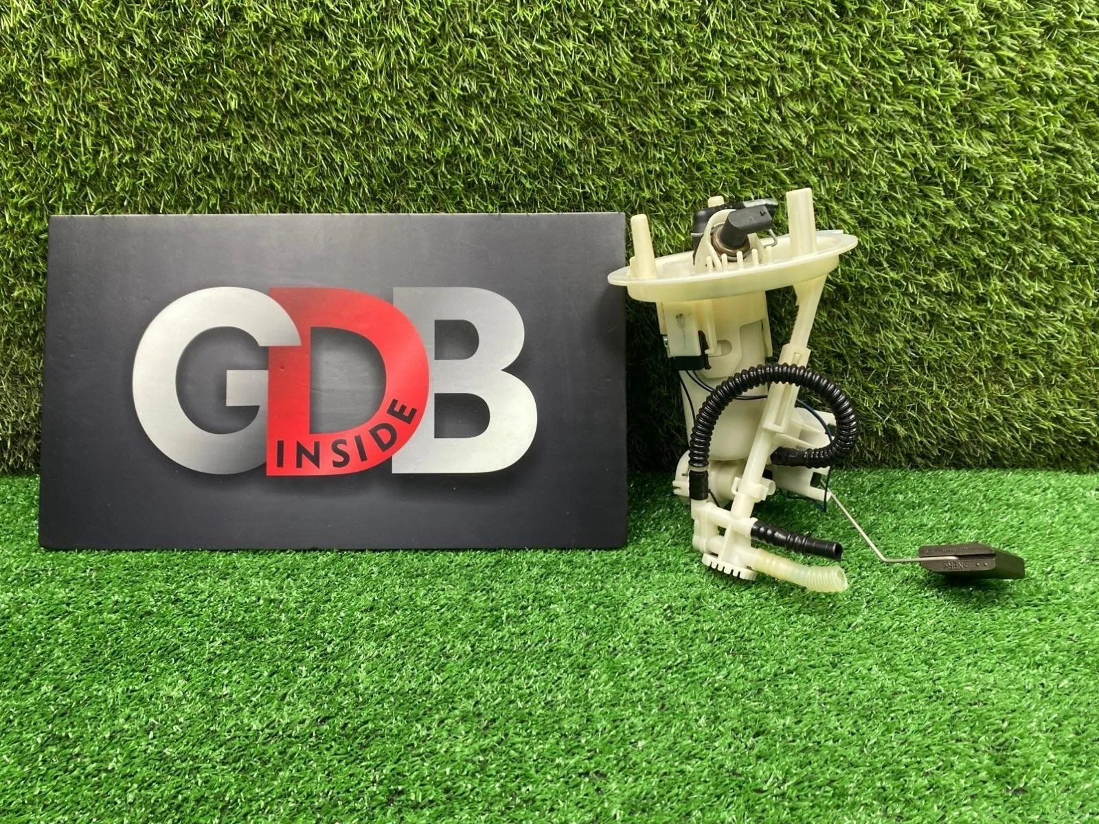 Датчик уровня топлива Mercedes-Benz C-Class A2124701394 W212 M271