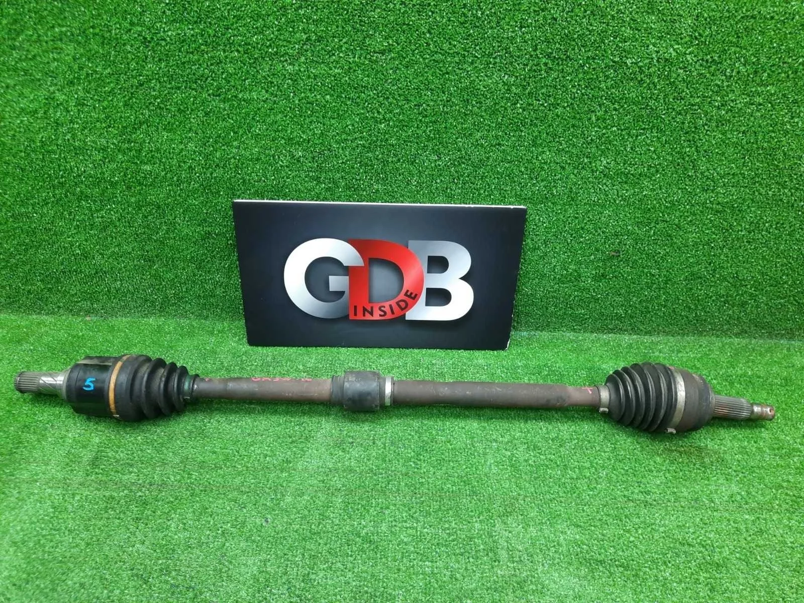 Привод Mitsubishi RVR 2010 3815A364 GA3W 4B10, передний правый