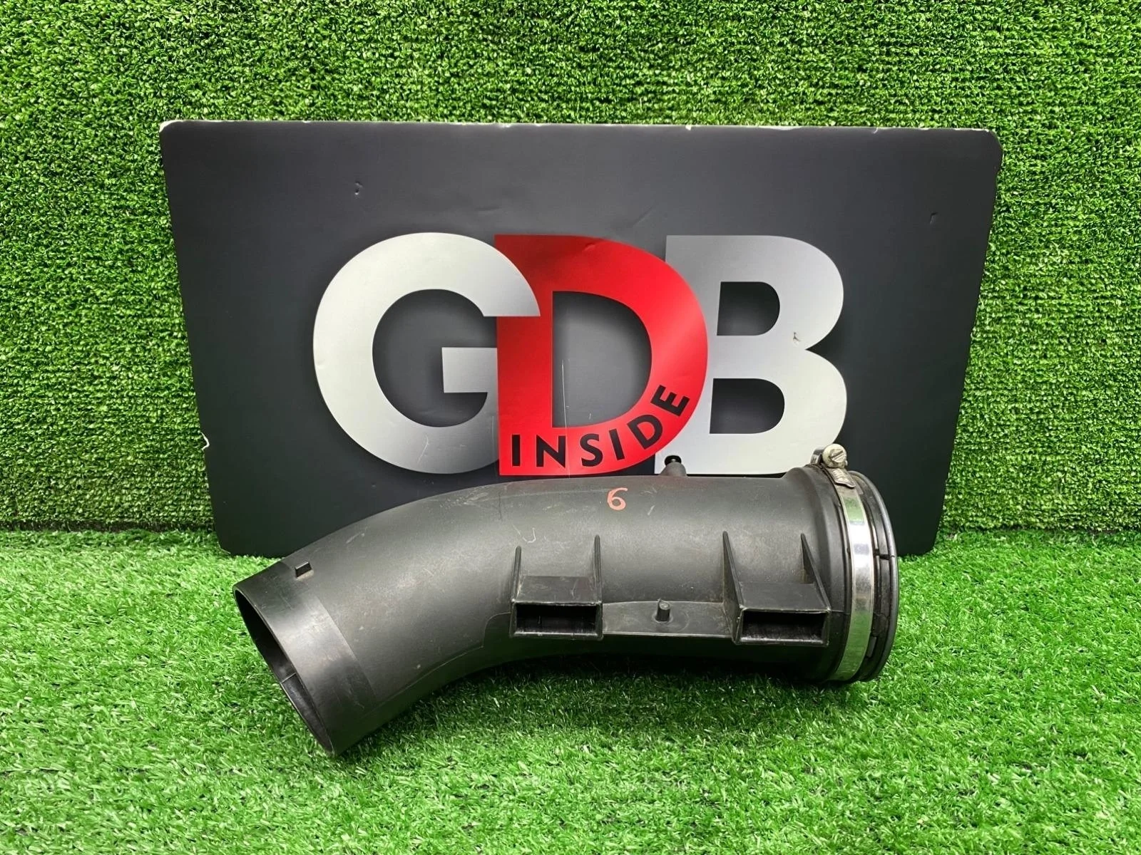 Патрубок воздушного фильтра BMW 5 series 2011 13717583714 F10 N55B30A