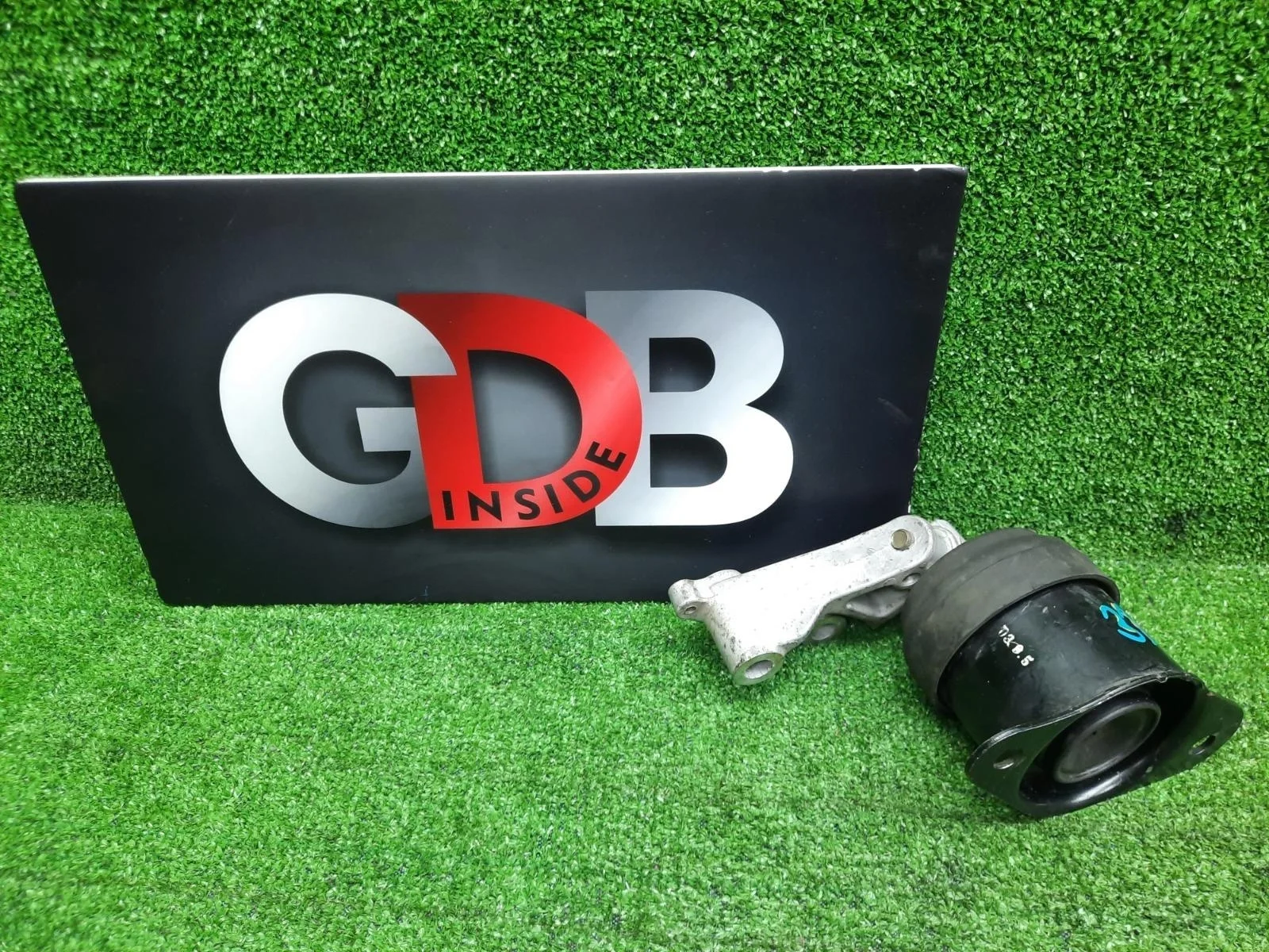 Подушка двигателя Honda Accord 50820SEAE01 CL7