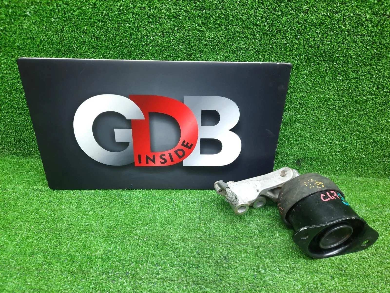 Подушка двигателя Honda Accord 50820SEAE01 CL7