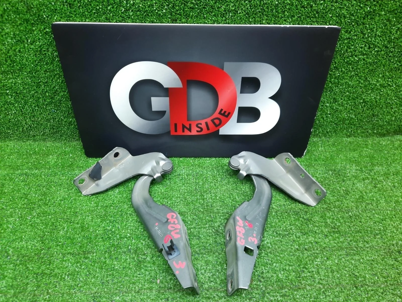 Петли капота Mitsubishi Outlander 2013 MN175241 GF8W 4J12