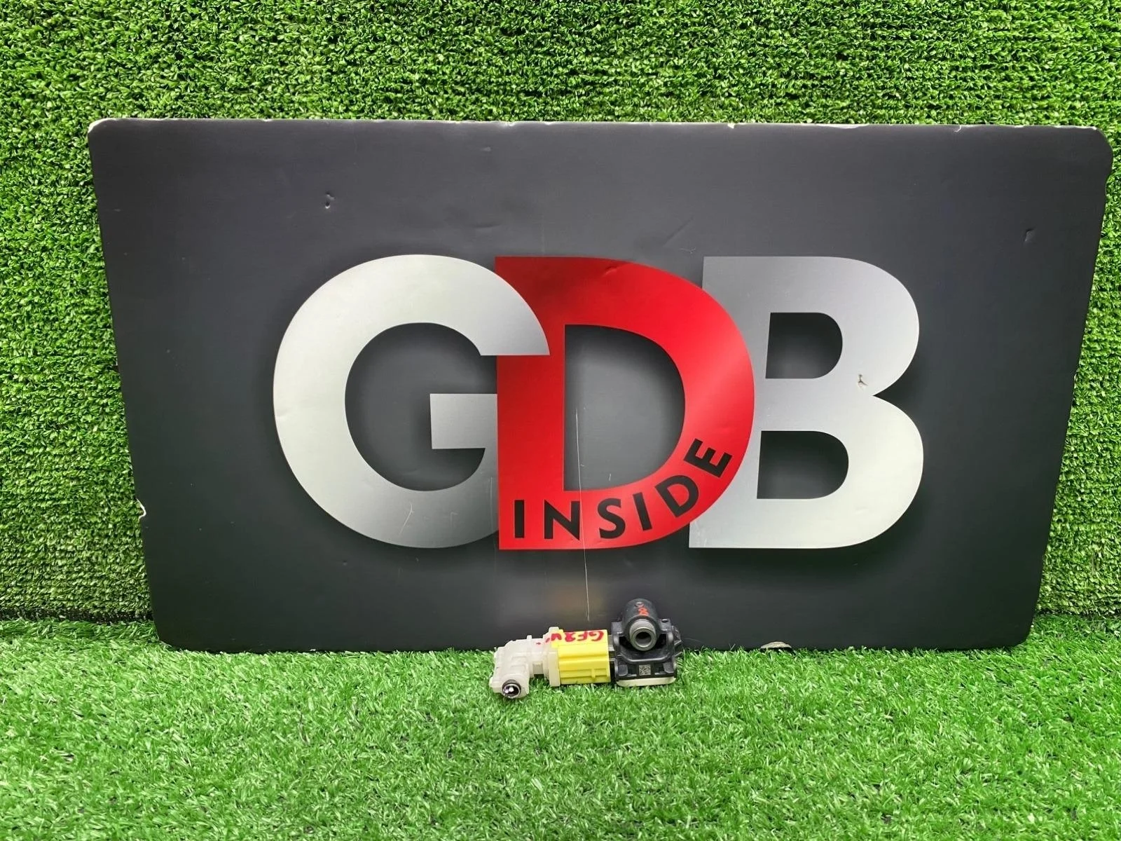 Датчик удара Mitsubishi Outlander 2013 8651A165 GF8W 4J12, передний