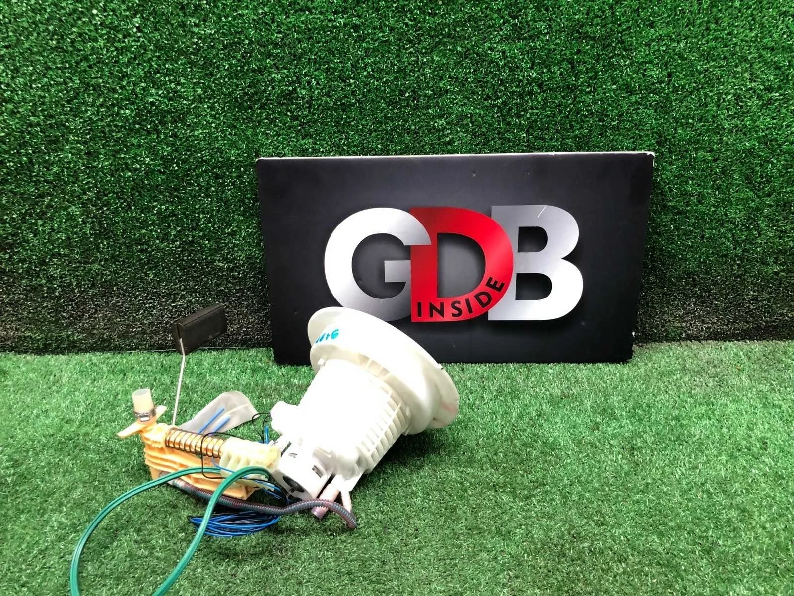 Перекачивающий насос Mercedes-Benz M-Class A2514700090 W164