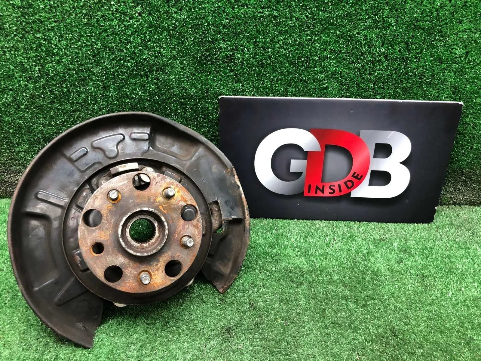 Ступица Lexus GS430 4241030020 GRS191, задняя правая