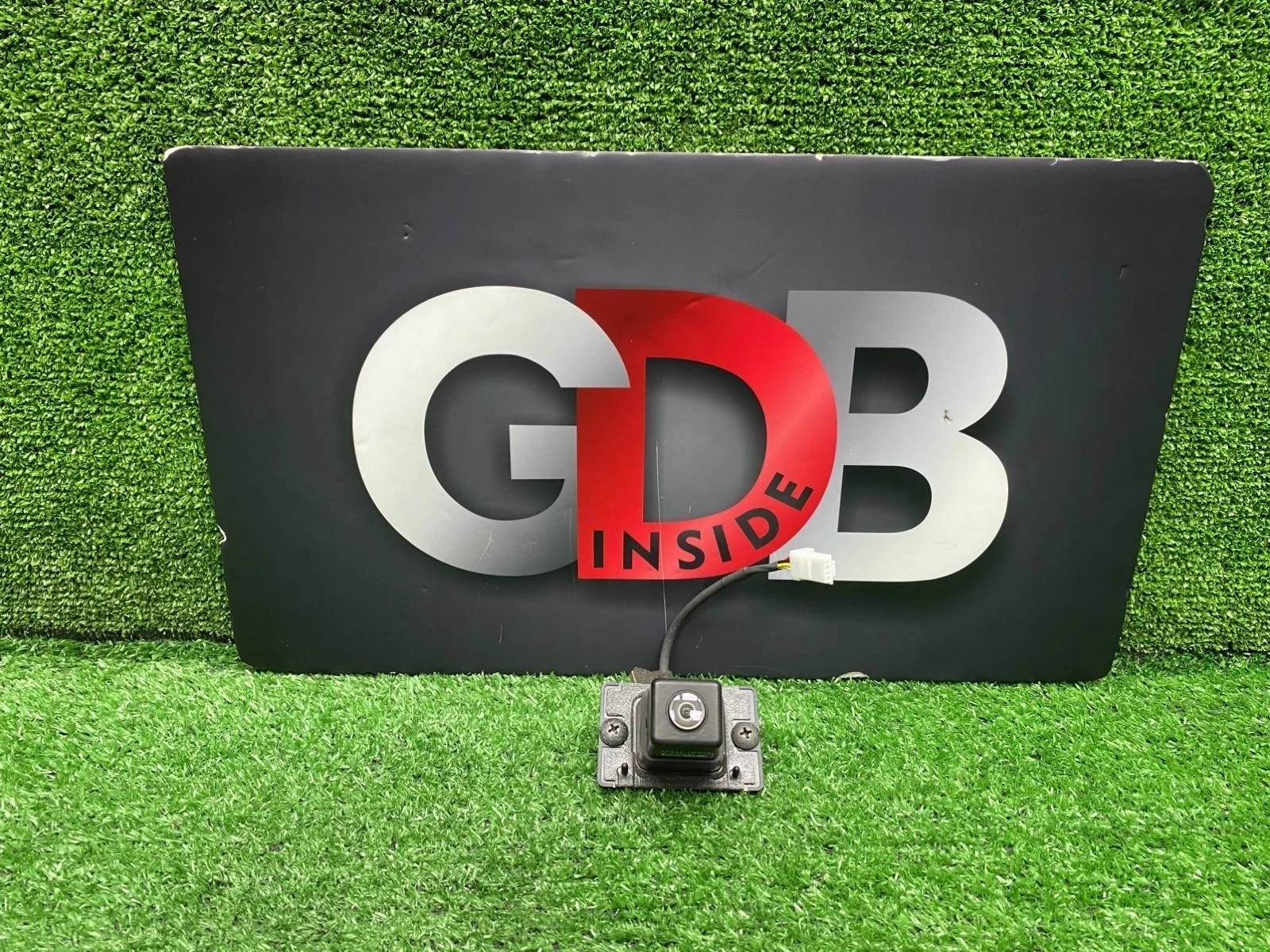 Камера заднего вида Nissan SKYLINE CROSSOVER 284421BA0A J50