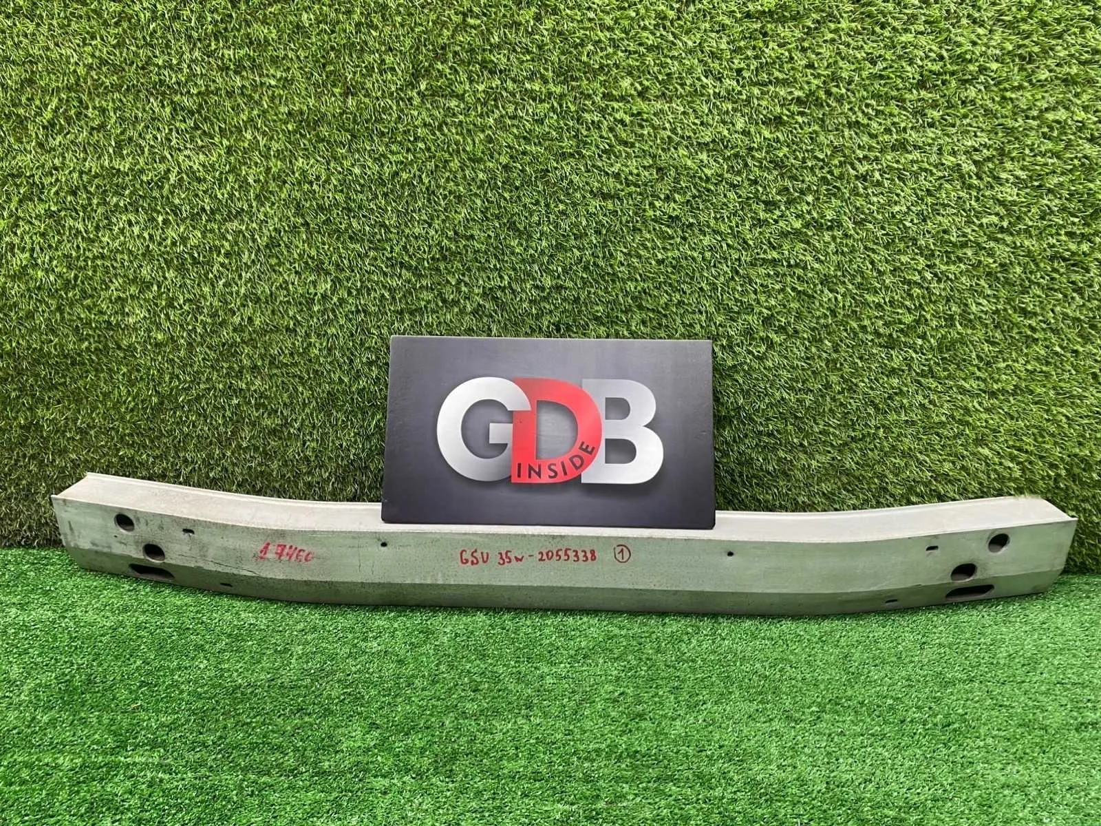 Усилитель бампера Toyota Harrier 5213148051 GSU35W 2GRFE, передний