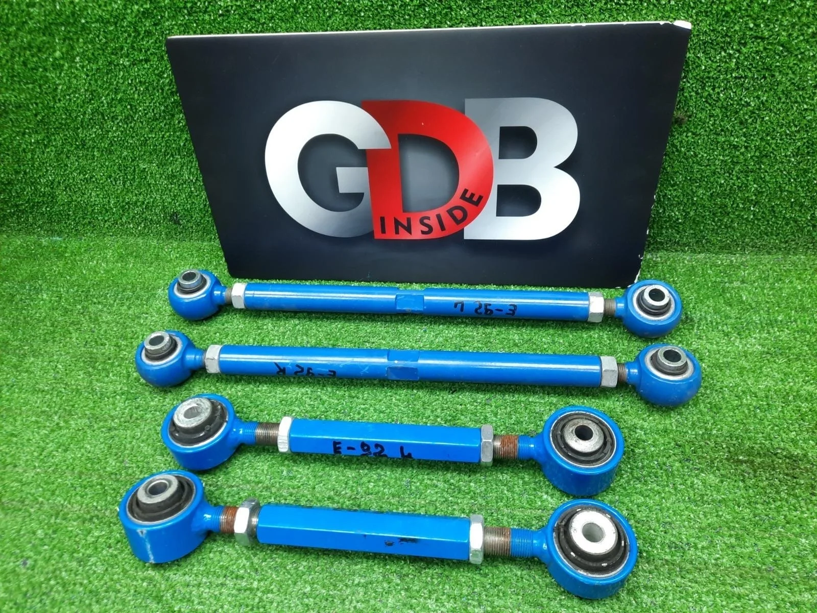 Комплект рычагов BMW 3 series 2006 33322406290 E92, задний