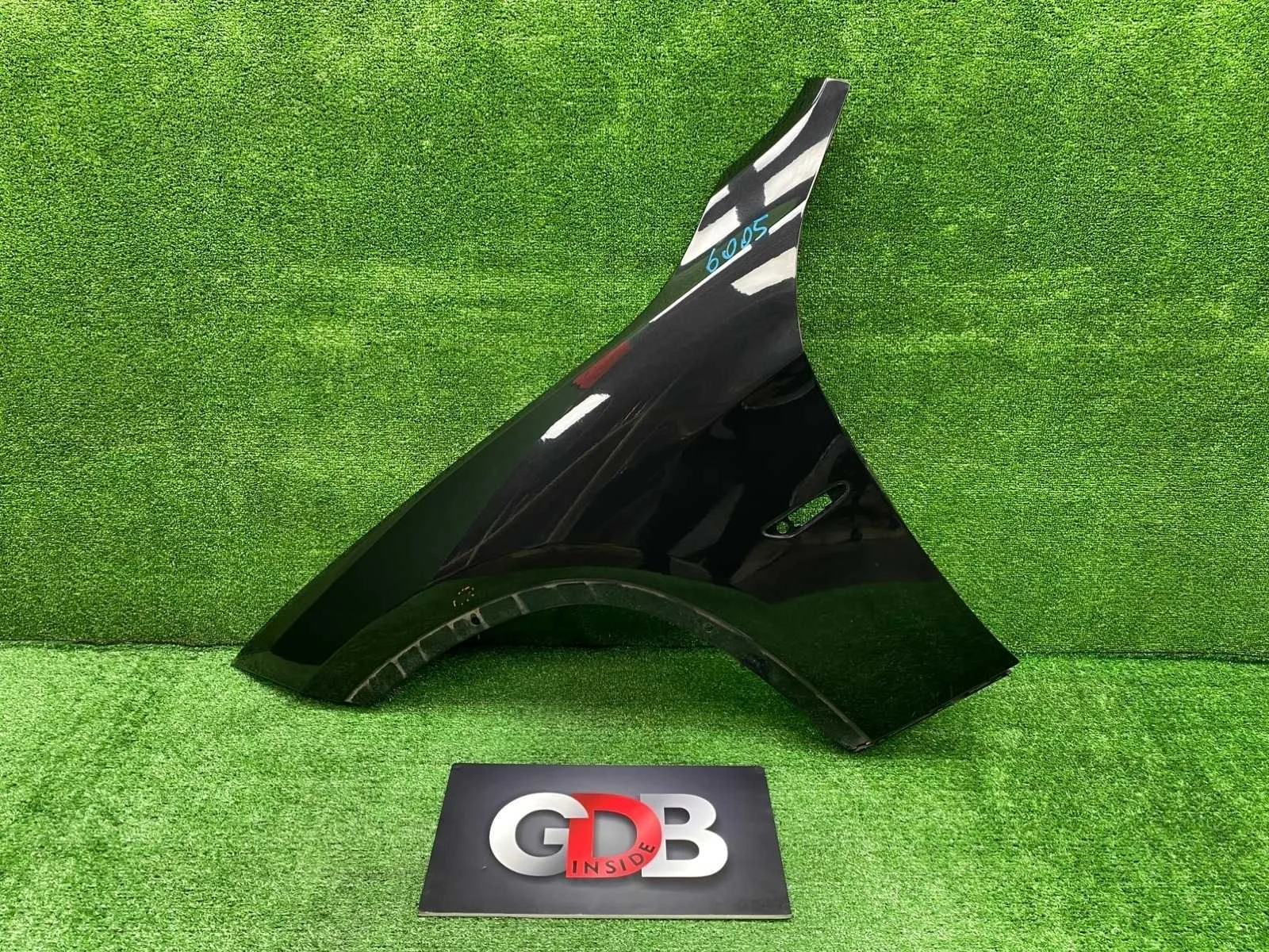 Крыло BMW X1 10.11.2011 41002993155 E84 N20B20A, переднее левое