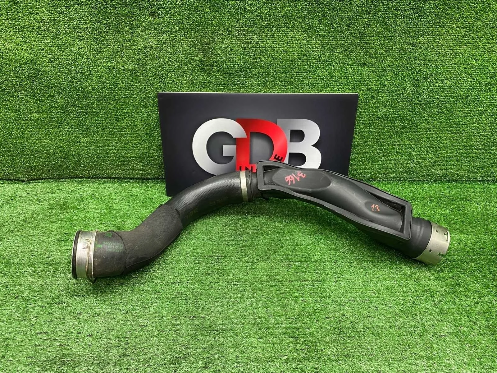 Патрубок интеркулера Bmw X5 17.09.2012 11617807986 E70 N57D30A