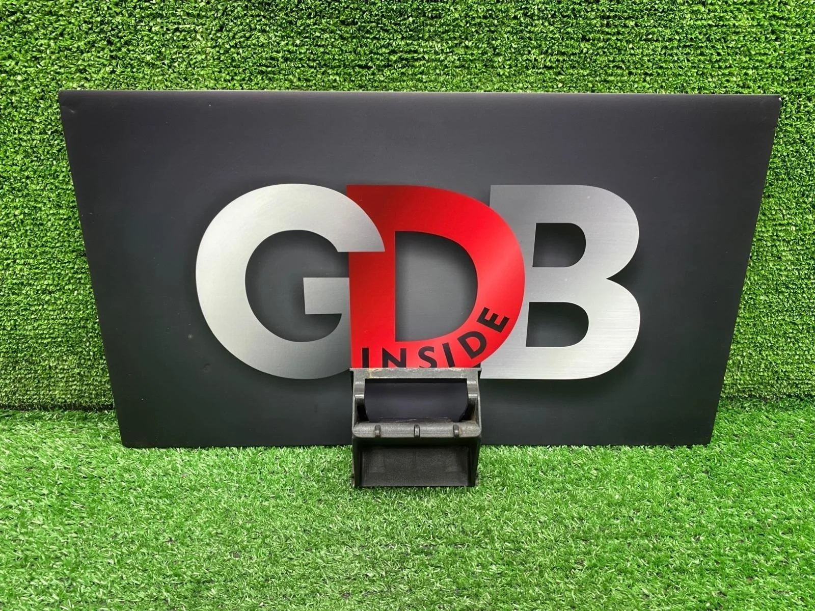 Кронштейн радиатора BMW X5 17.09.2012 17117533537 E70 N57D30A, передний