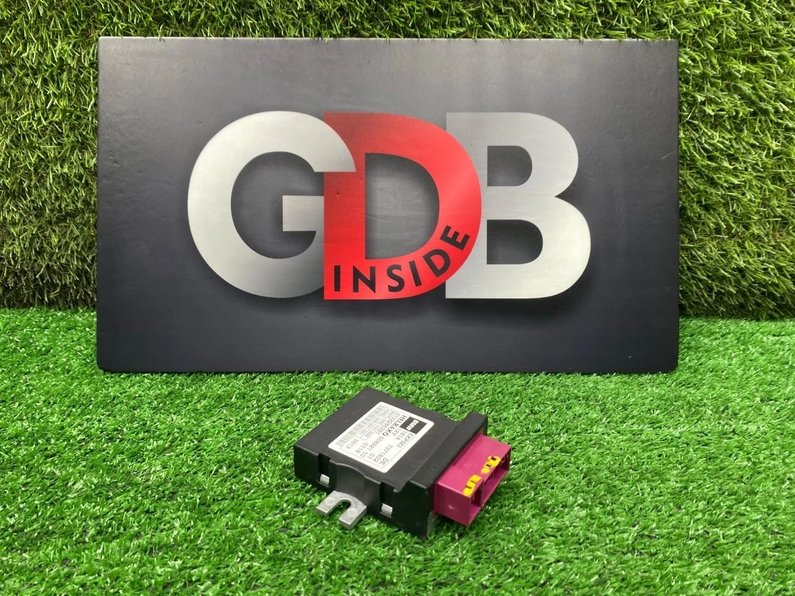 Блок управления топливным насосом Bmw X5 22.10.2013 16147411596 F15 N57D30A