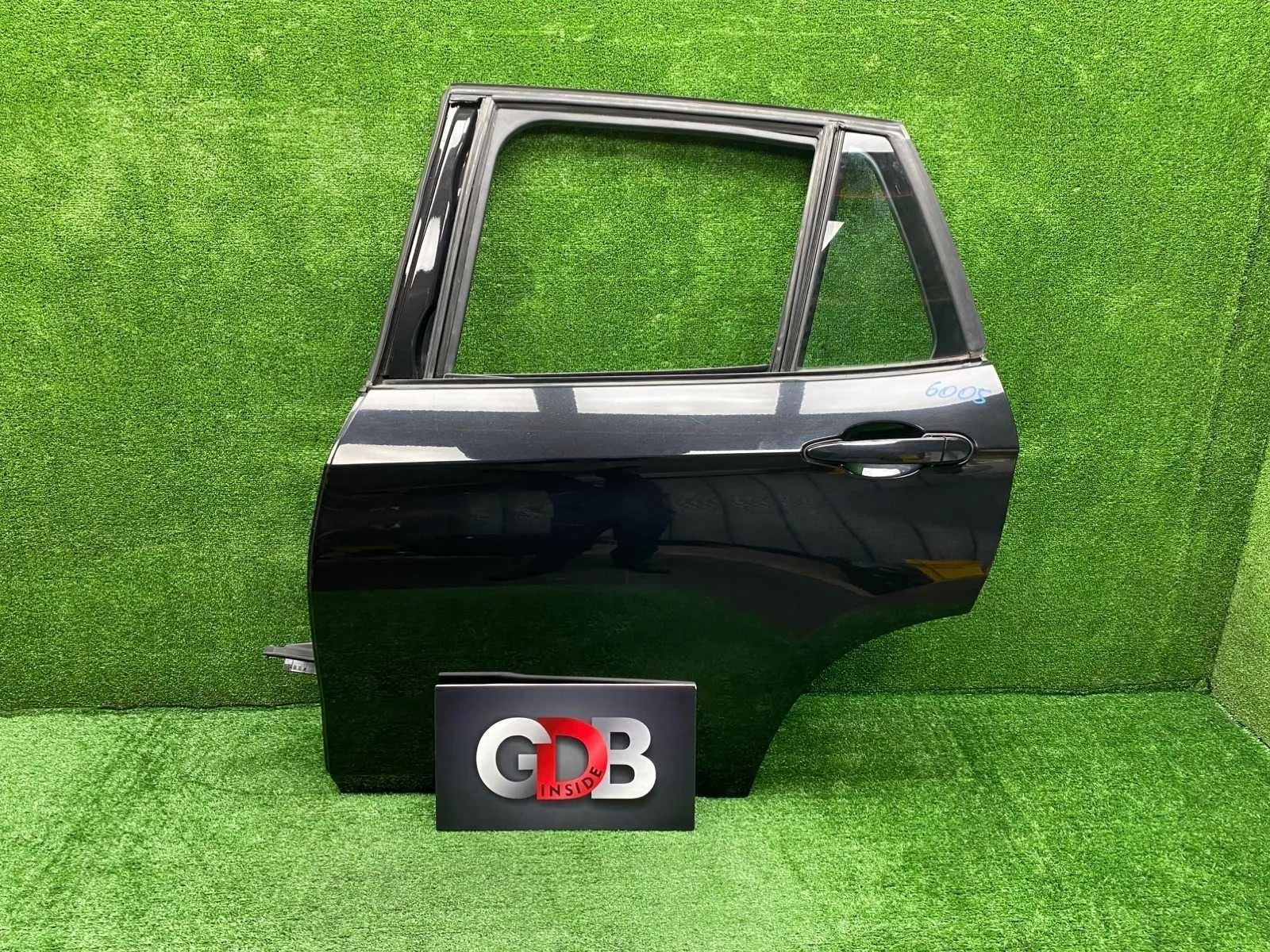 Дверь BMW X1 10.11.2011 41002993819 E84 N20B20A, задняя левая