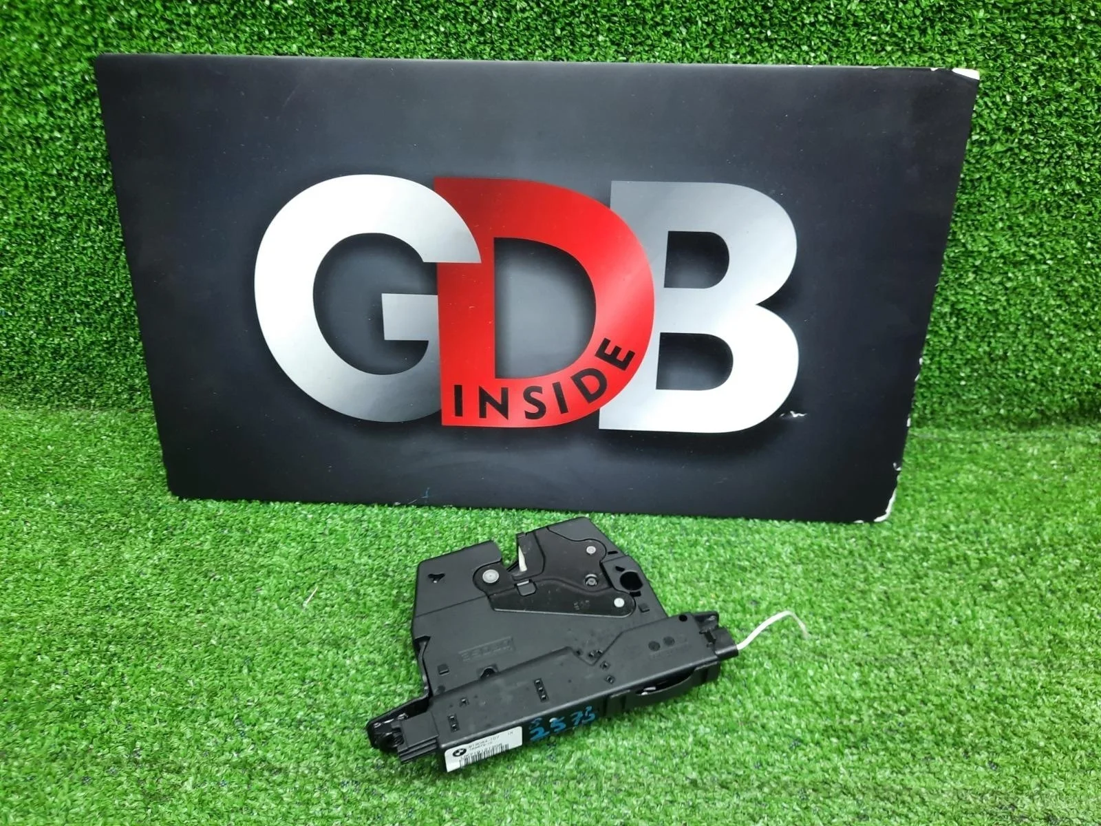 Замок багажника BMW 3 series 12.12.2017 51247191212 F30 B48B20A