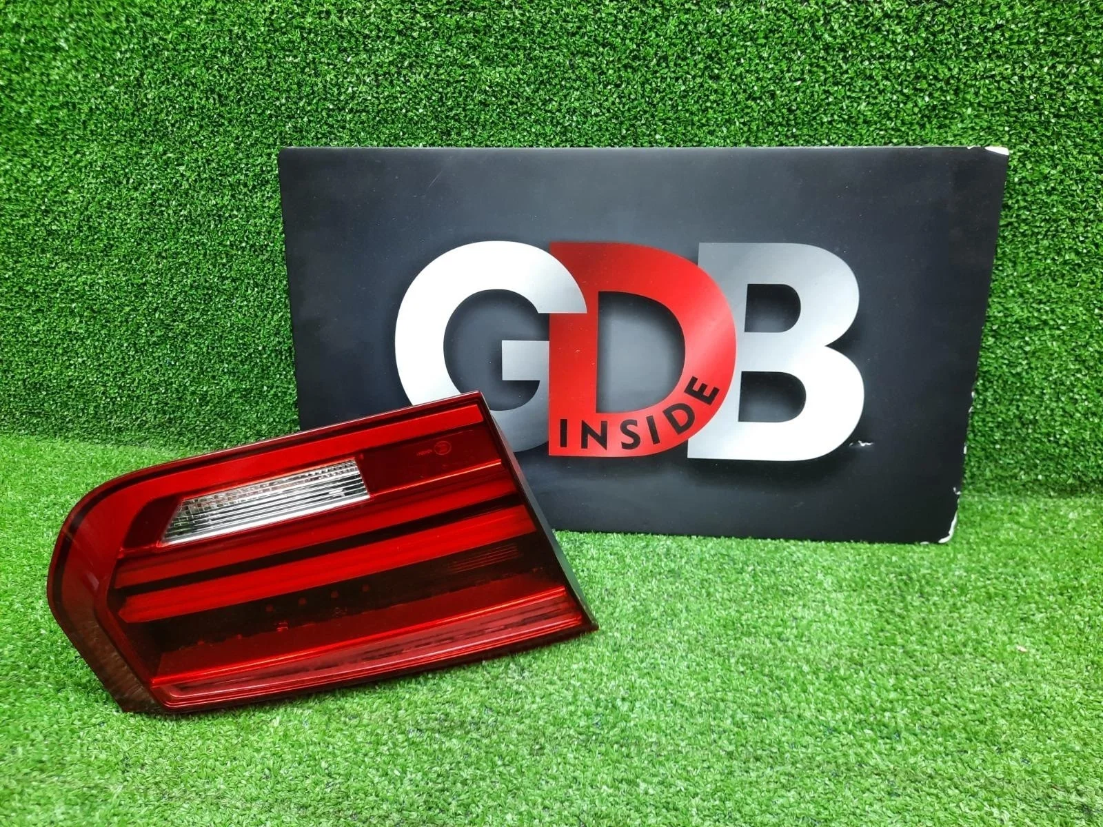 Фонарь внутренний BMW 3 series 12.12.2017 63217369119 F30 B48B20A, задний левый