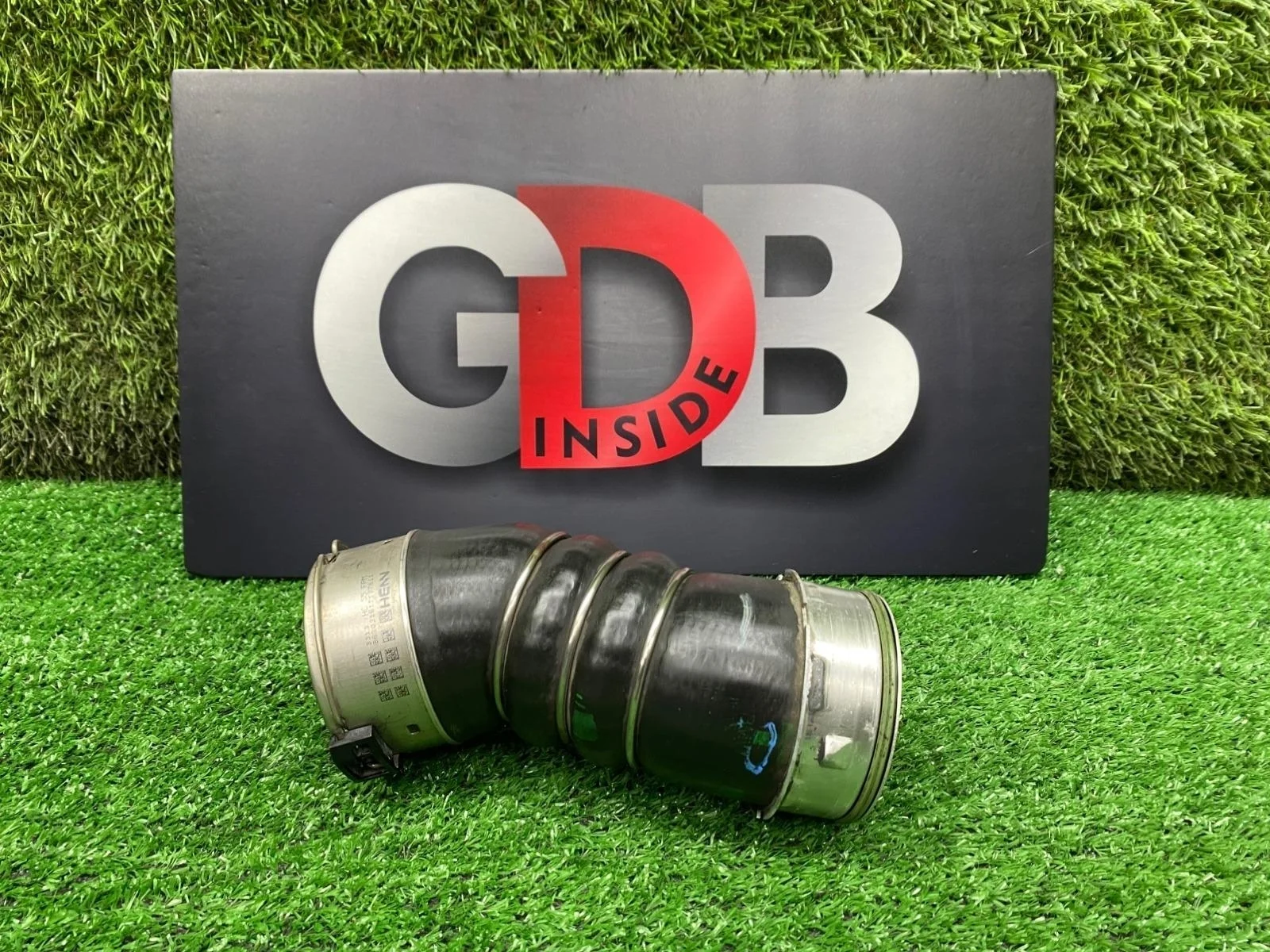 Патрубок интеркулера Bmw X5 22.10.2013 11617823236 F15 N57D30A