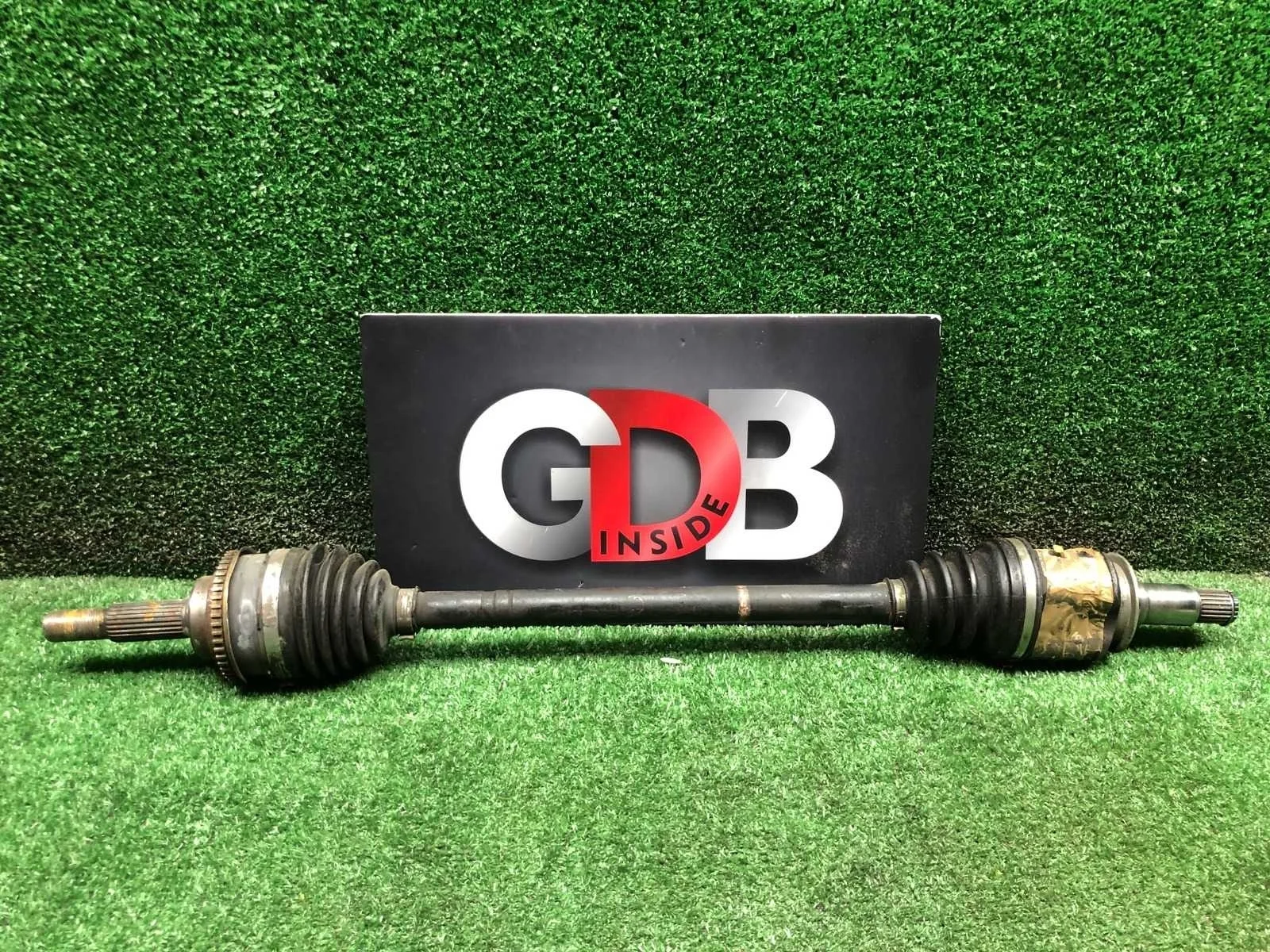 Привод Toyota Harrier 4234048030 GSU35W 2GRFE, задний