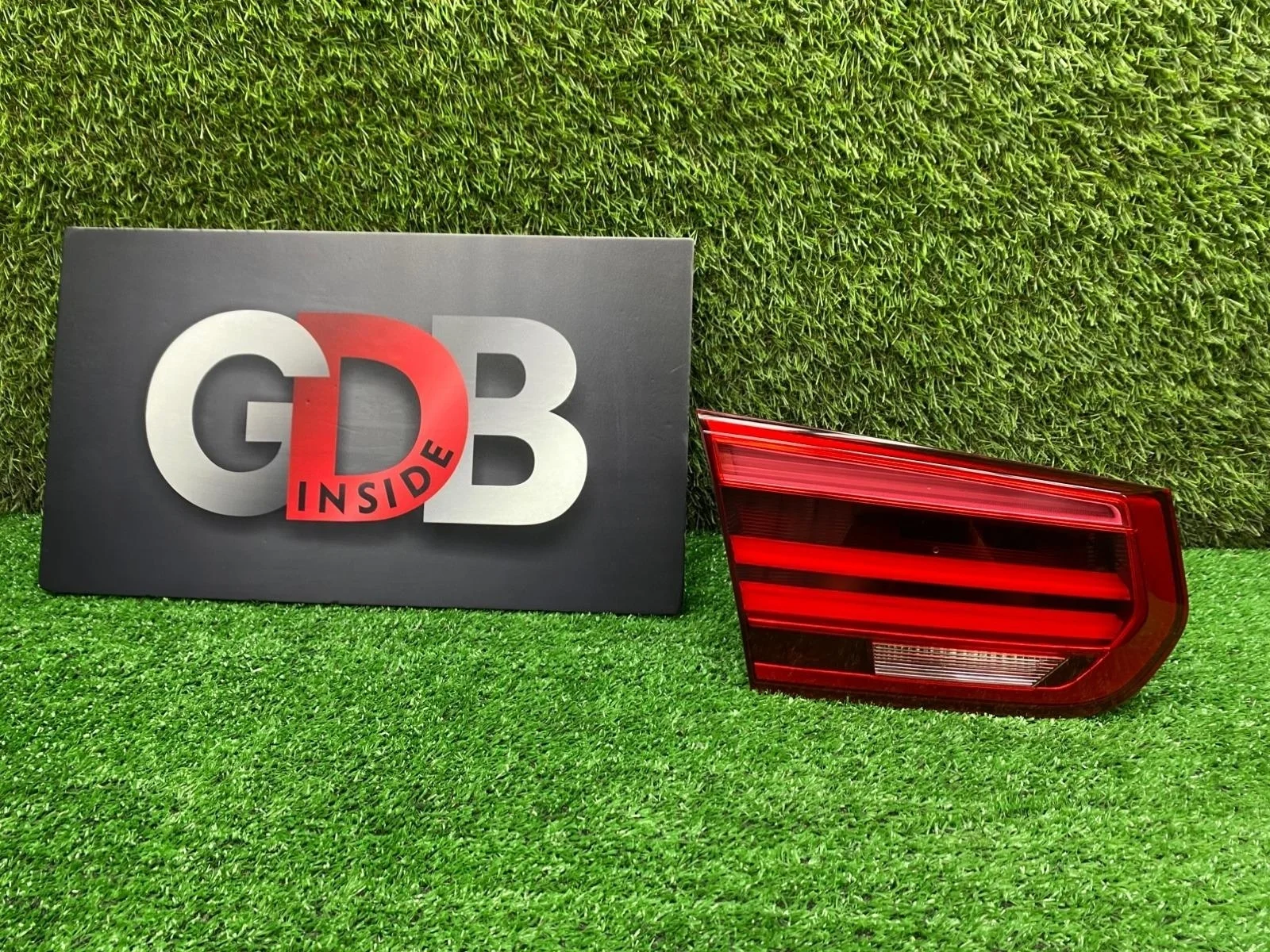 Фонарь внутренний BMW 3 series 04.03.2016 63217369119 F30 B48B20A, задний левый