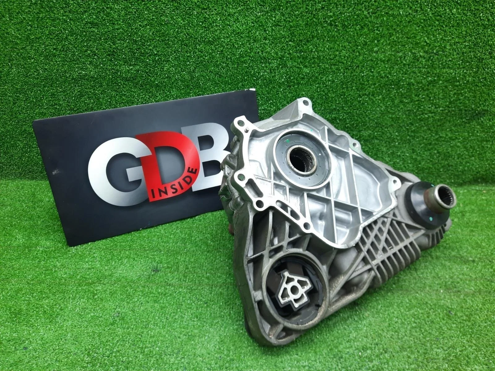 Раздаточная коробка BMW X3 04.04.2012 27108697255 F25 N55B30A