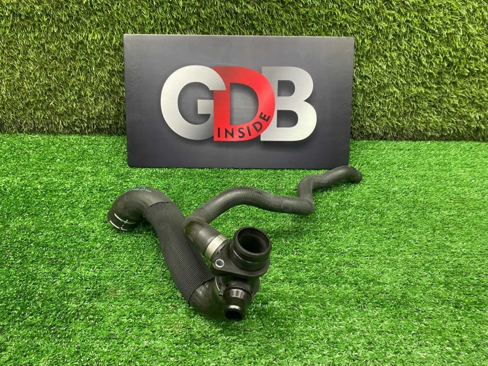 Патрубок системы охлаждения BMW X1 19.12.2012 11537639999 E84 N20B20A