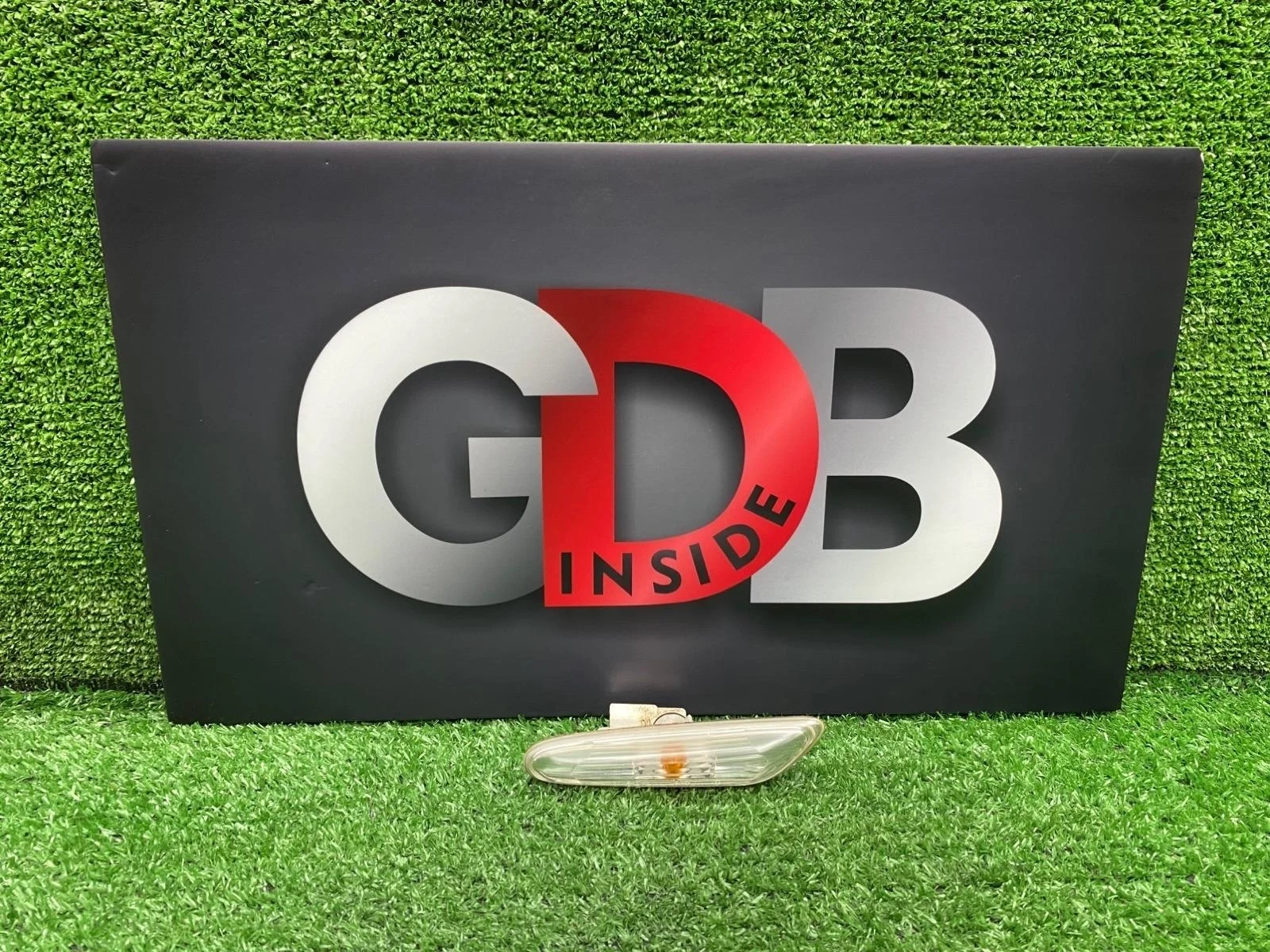 Повторитель в крыло BMW X1 10.11.2011 63137253325 E84 N20B20A, передний правый